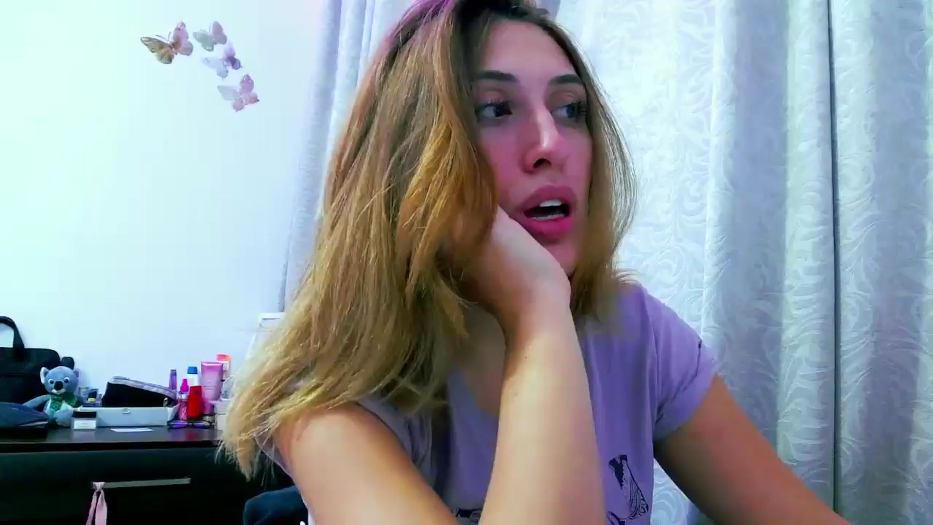 Gallery image thumbnail from EvelynHunt's myfreecams stream on, 11/10/2024, 20:21 image 5 of 20