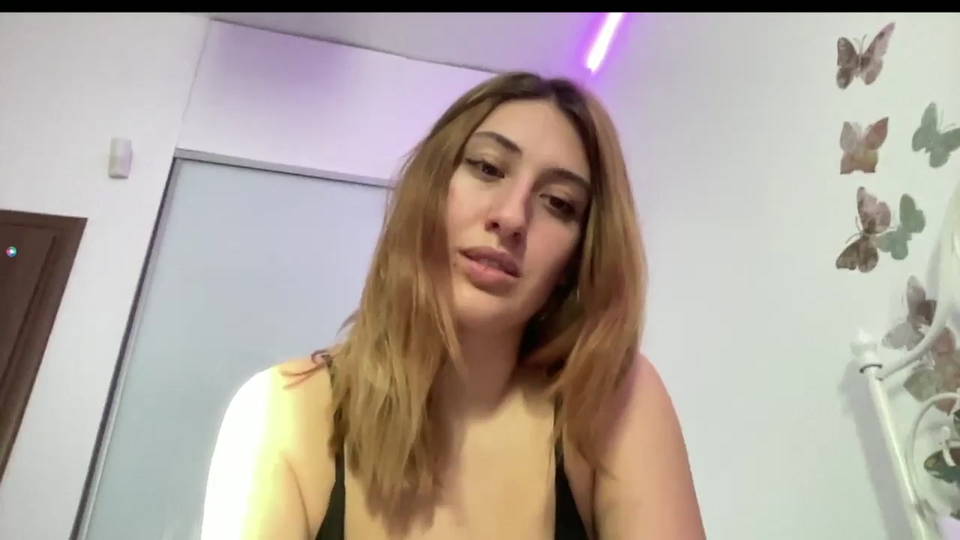 Gallery image thumbnail from EvelynHunt's myfreecams stream on, 01/14/2025, 09:11 image 9 of 20