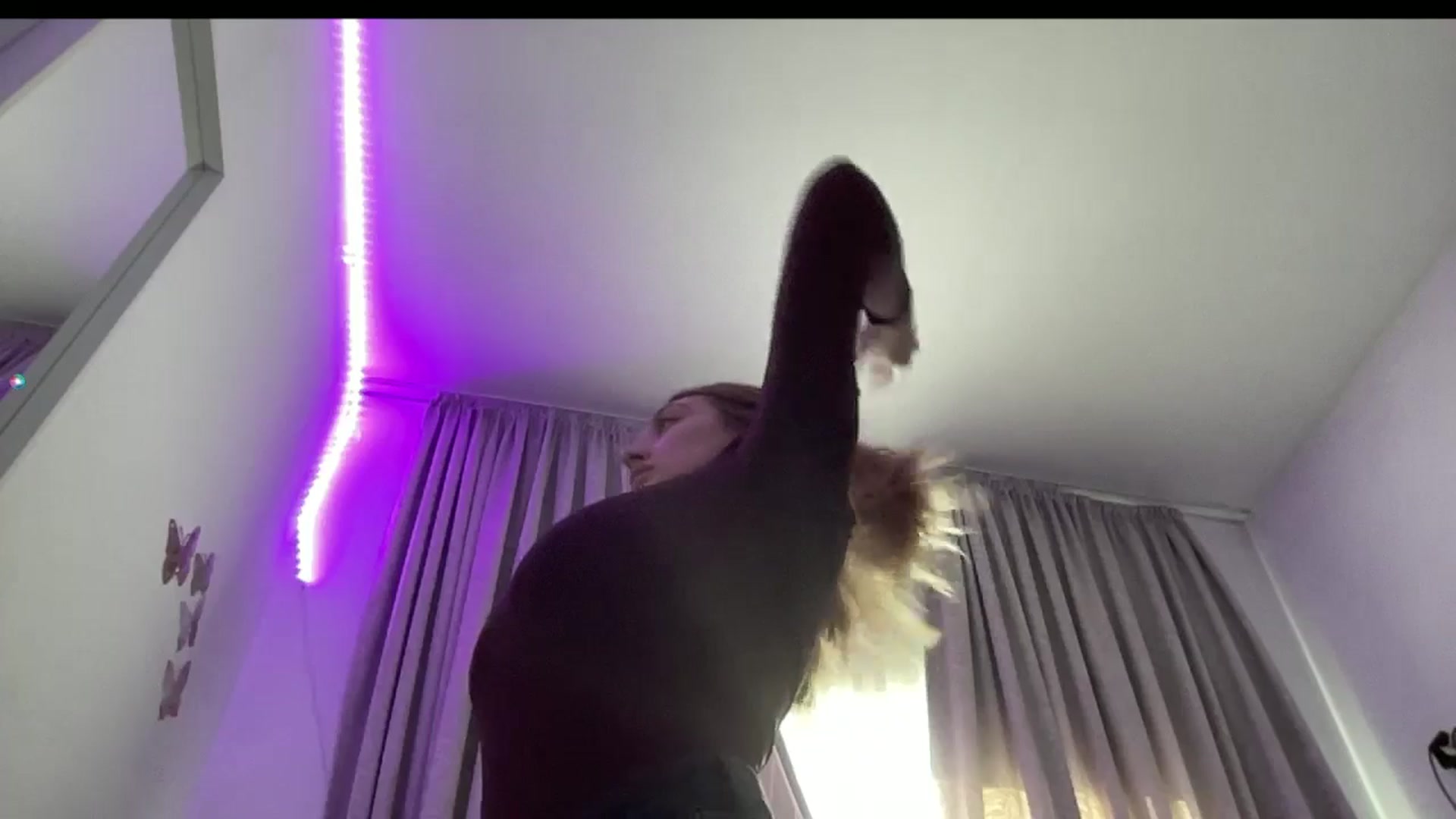 Gallery image thumbnail from EvelynHunt's myfreecams stream on, 01/14/2025, 09:11 image 18 of 20