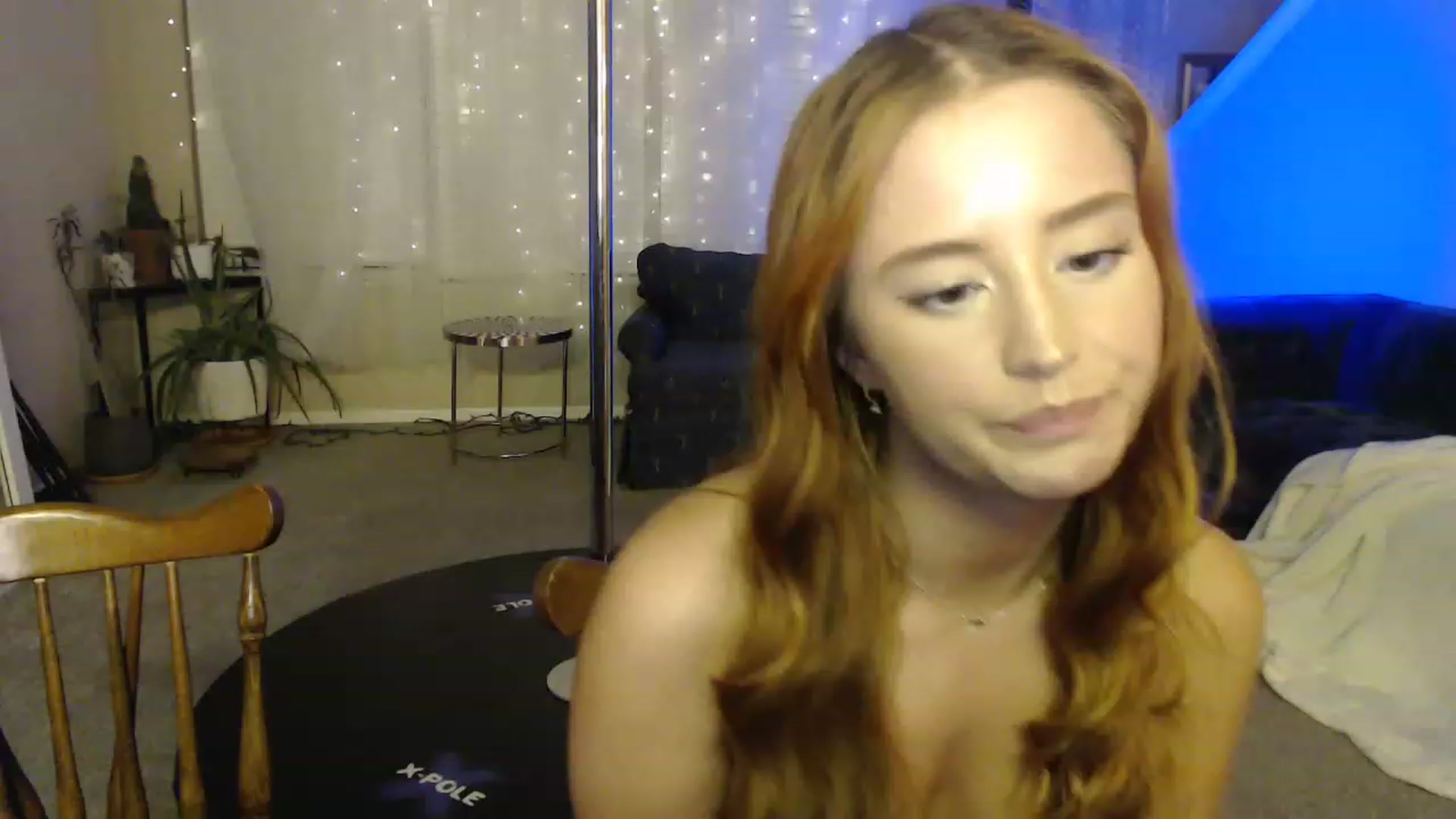 Gallery image thumbnail from EvelynSerra's myfreecams stream on, 03/09/2023, 06:44 image 8 of 20