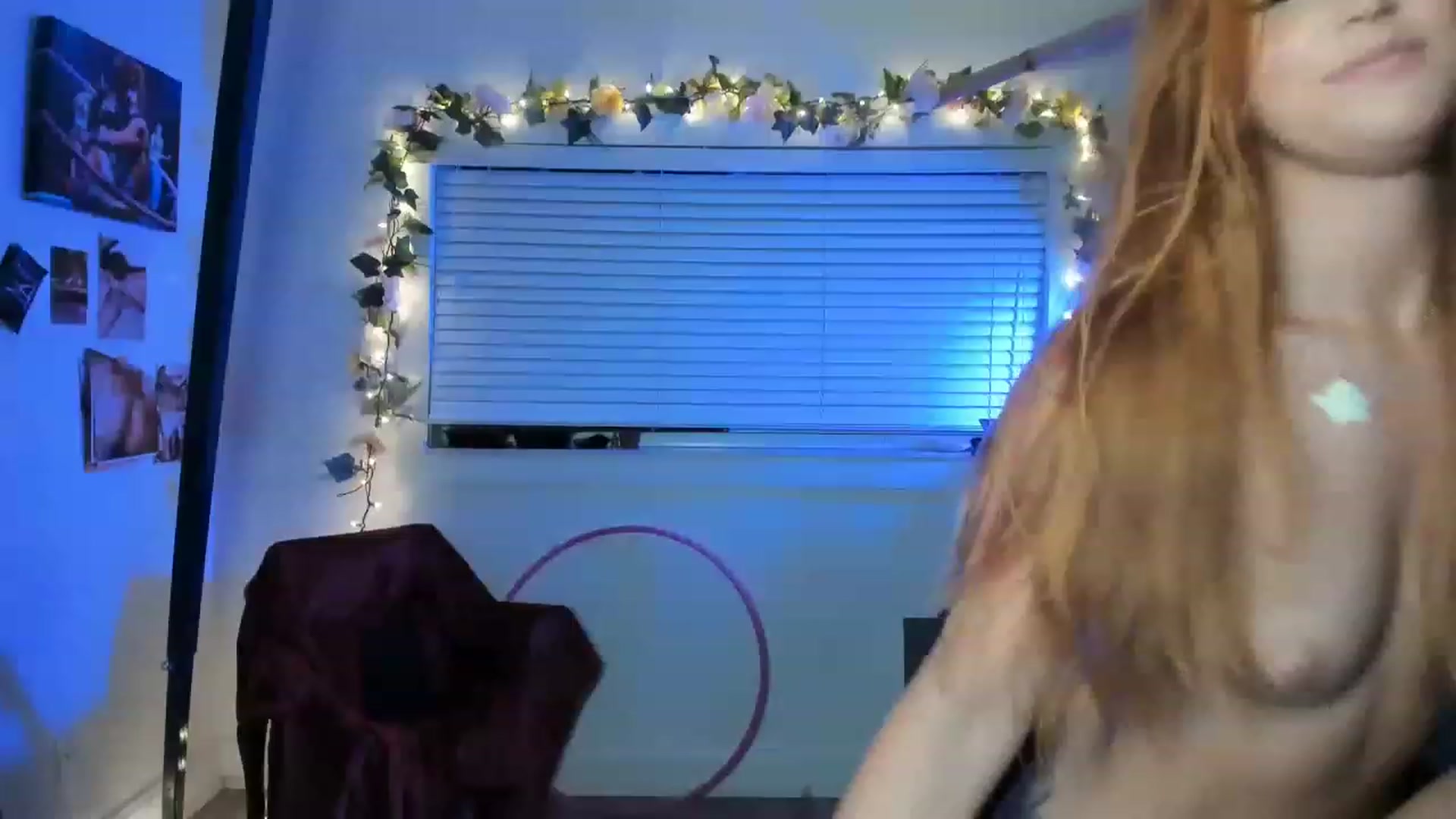Gallery image thumbnail from EvelynSerra's myfreecams stream on, 03/14/2023, 05:09 image 13 of 20