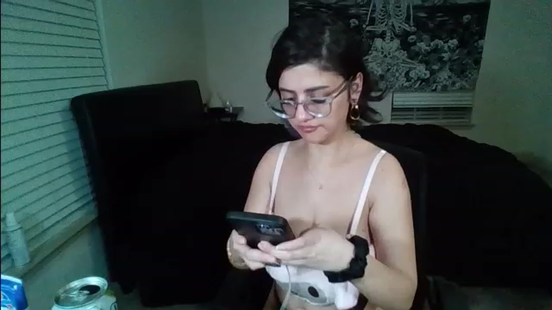 Gallery image thumbnail from Evelynrose_x's myfreecams stream on, 01/26/2023, 01:17 image 20 of 20