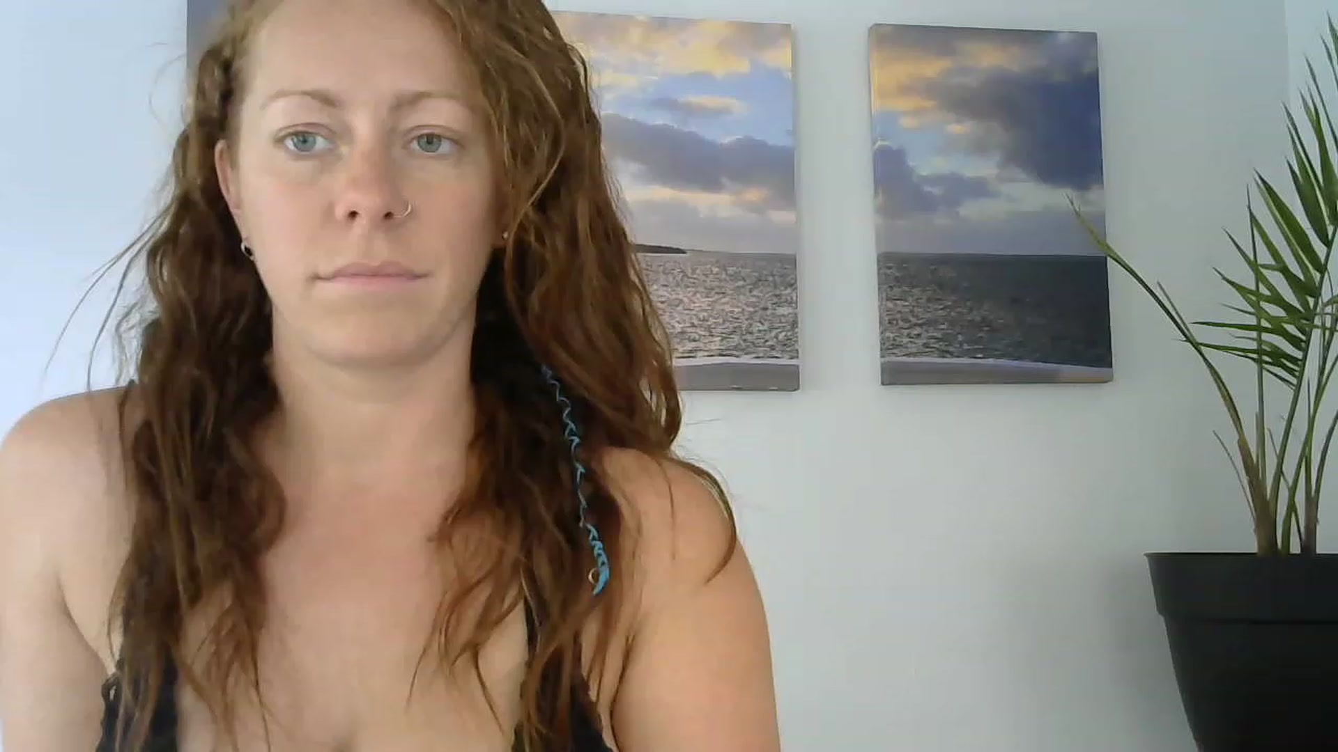 Gallery image thumbnail from EveyFox's myfreecams stream on, 06/26/2023, 15:45 image 8 of 20