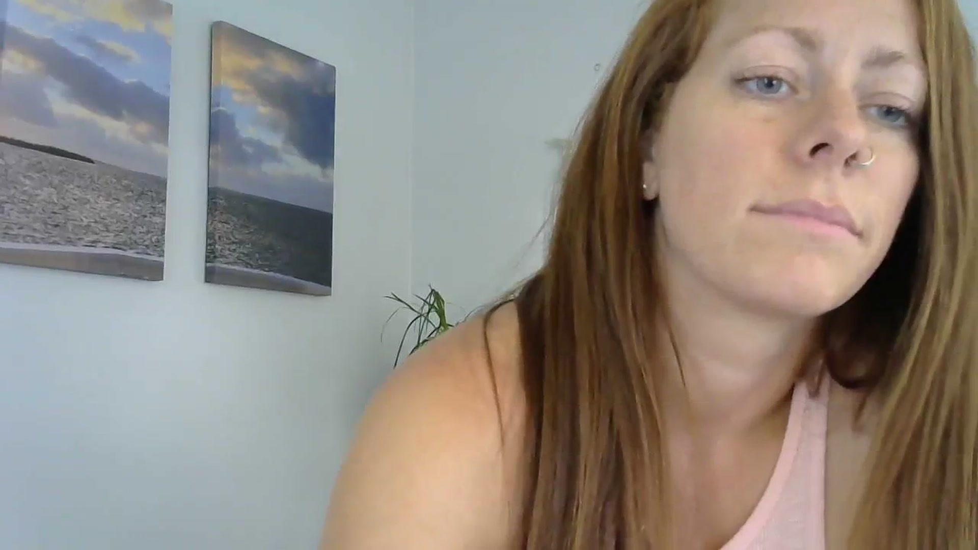 Gallery image thumbnail from EveyFox's myfreecams stream on, 09/18/2023, 15:15 image 19 of 20