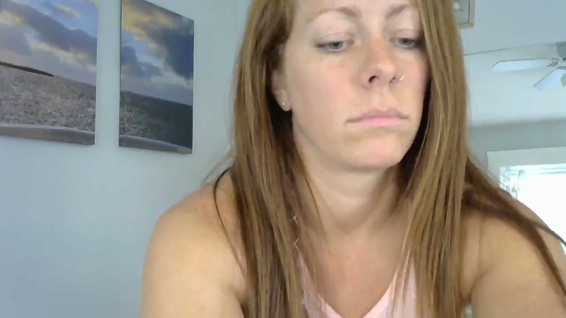 Gallery image thumbnail from EveyFox's myfreecams stream on, 09/18/2023, 15:15 image 18 of 20