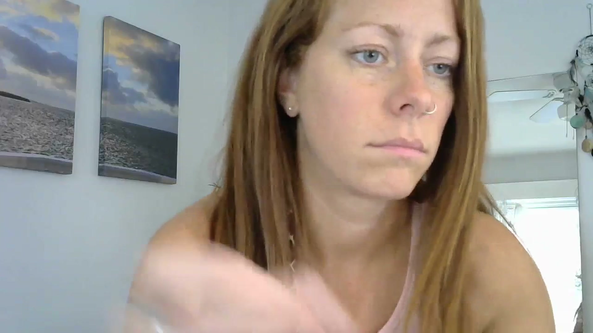 Gallery image thumbnail from EveyFox's myfreecams stream on, 09/18/2023, 15:15 image 13 of 20