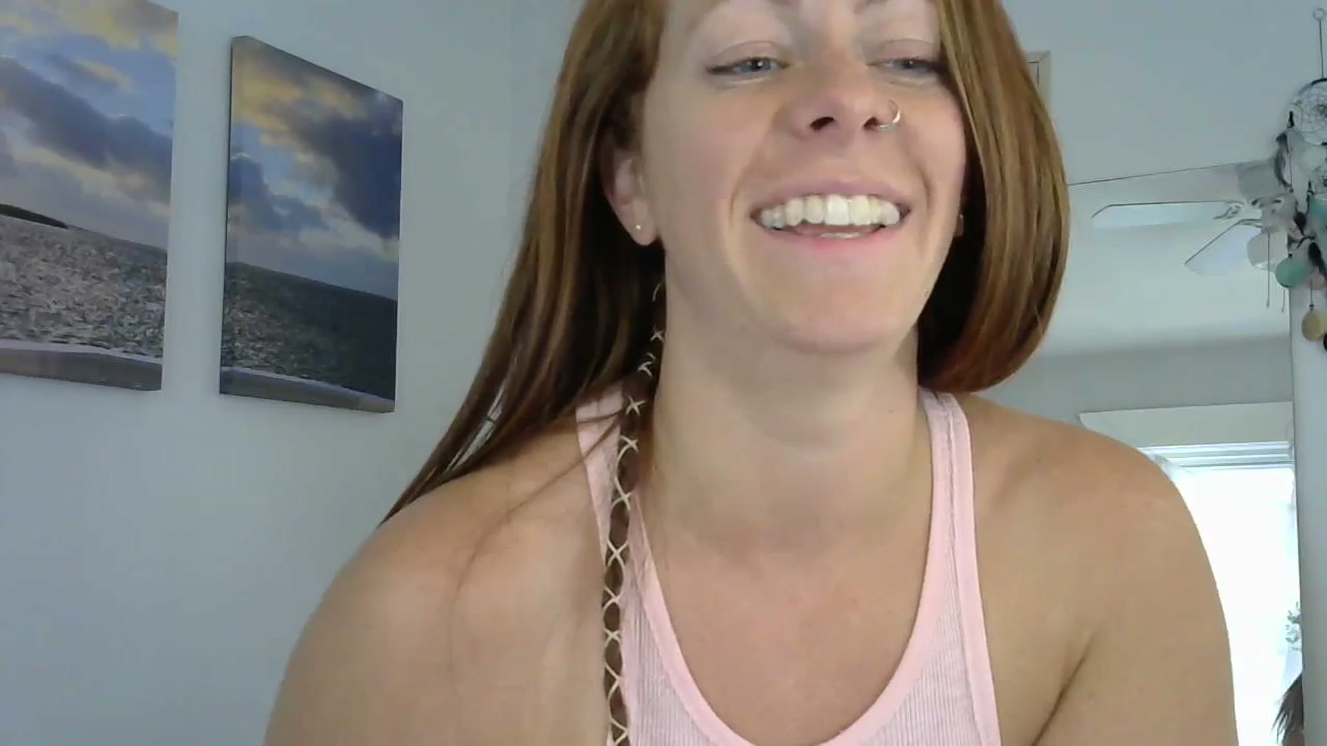 Gallery image thumbnail from EveyFox's myfreecams stream on, 09/18/2023, 15:15 image 11 of 20