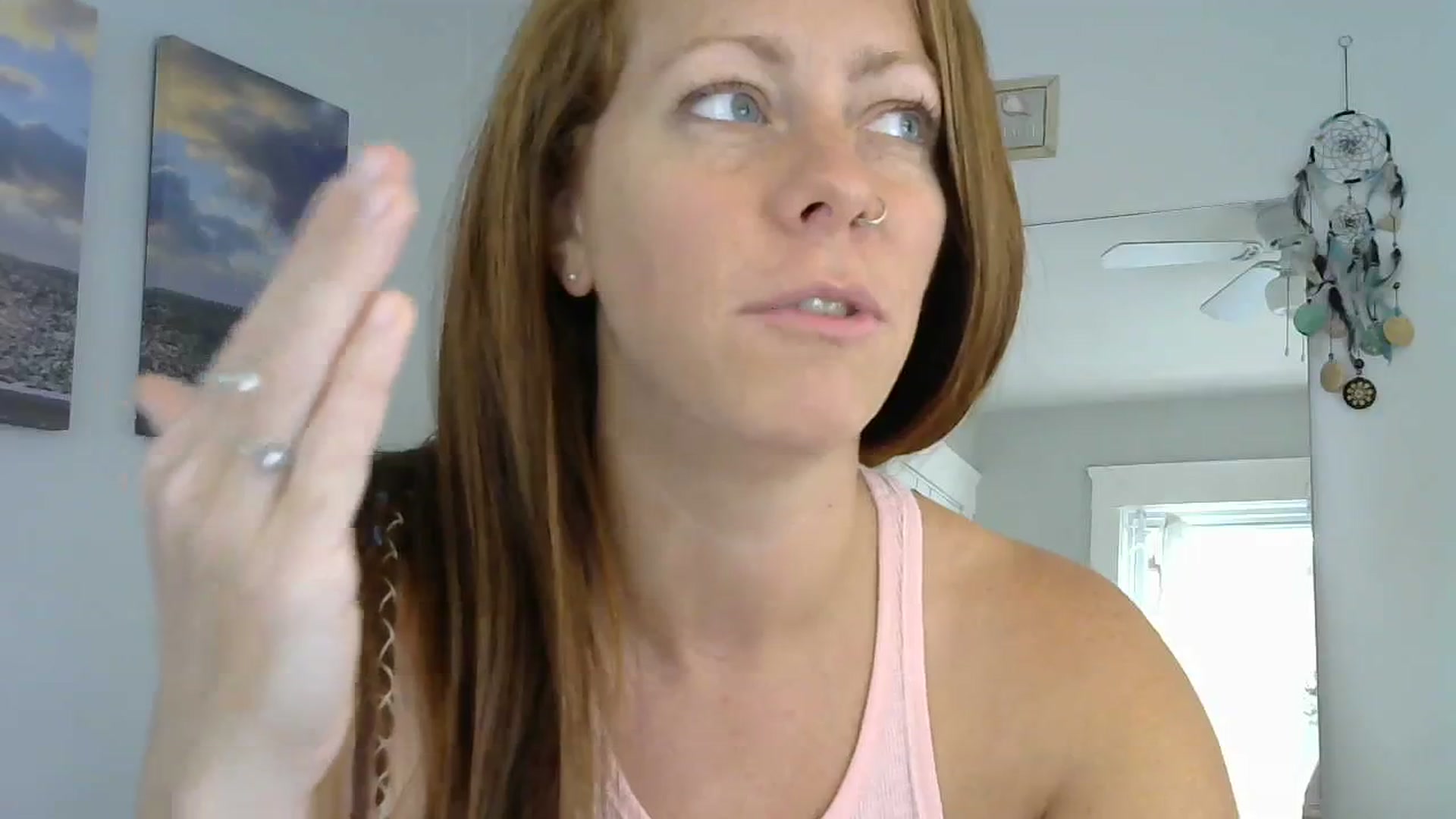 Gallery image thumbnail from EveyFox's myfreecams stream on, 09/18/2023, 15:15 image 4 of 20