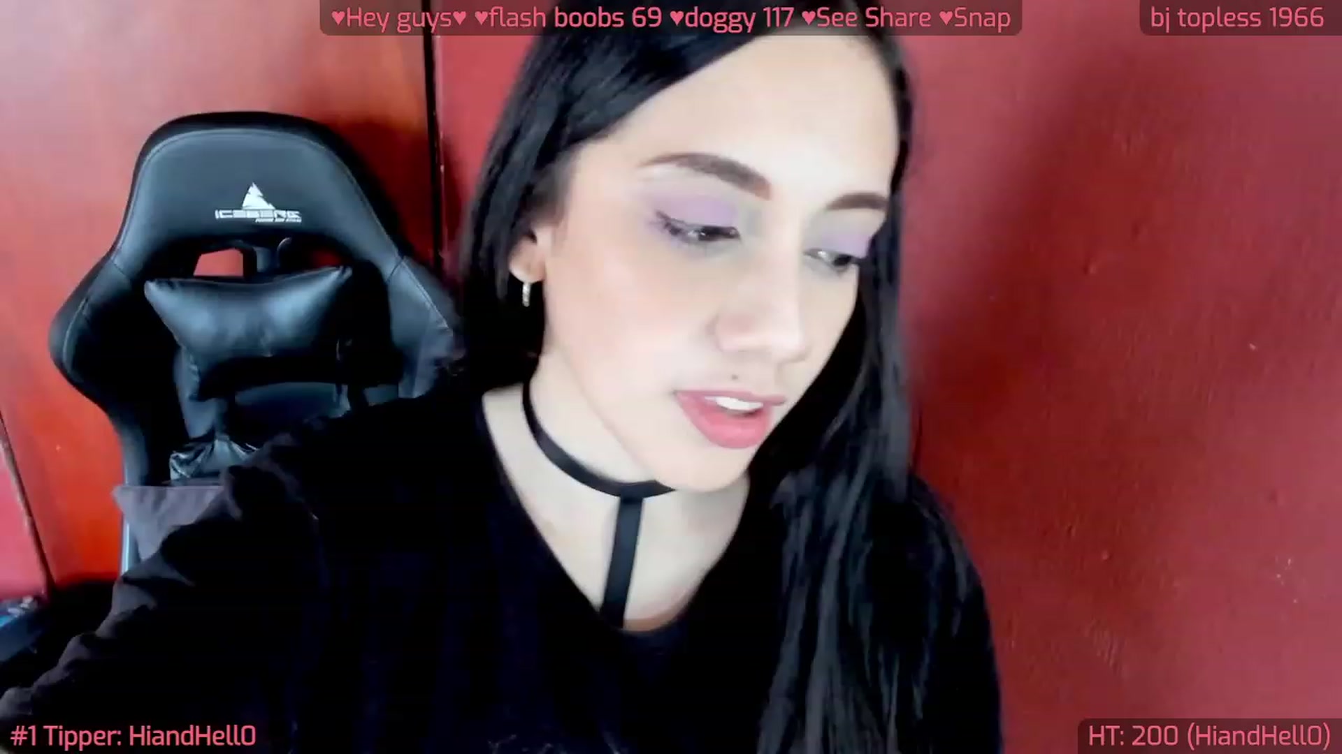 Gallery image thumbnail from Evi3_'s myfreecams stream on, 11/29/2022, 12:45 image 2 of 20