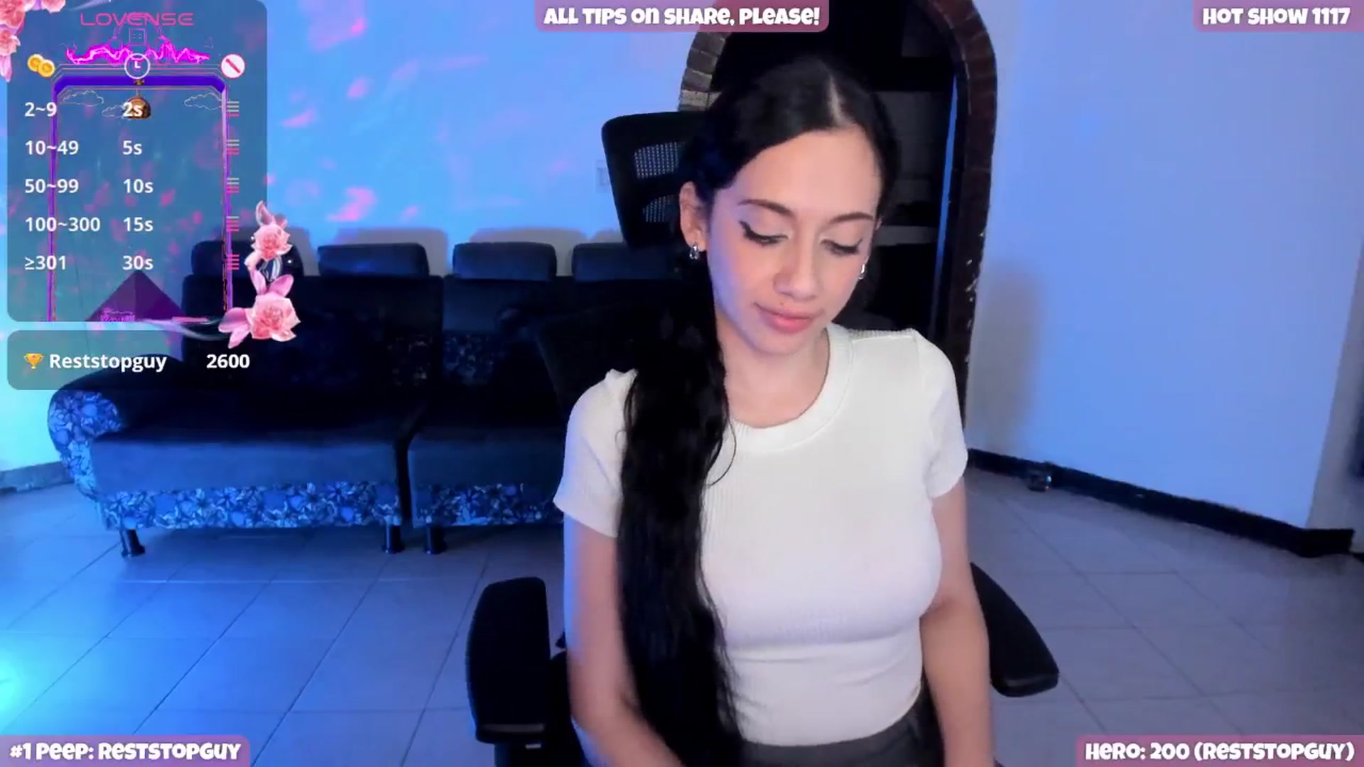 Gallery image thumbnail from Evi3_'s myfreecams stream on, 12/31/2025, 10:37 image 8 of 20