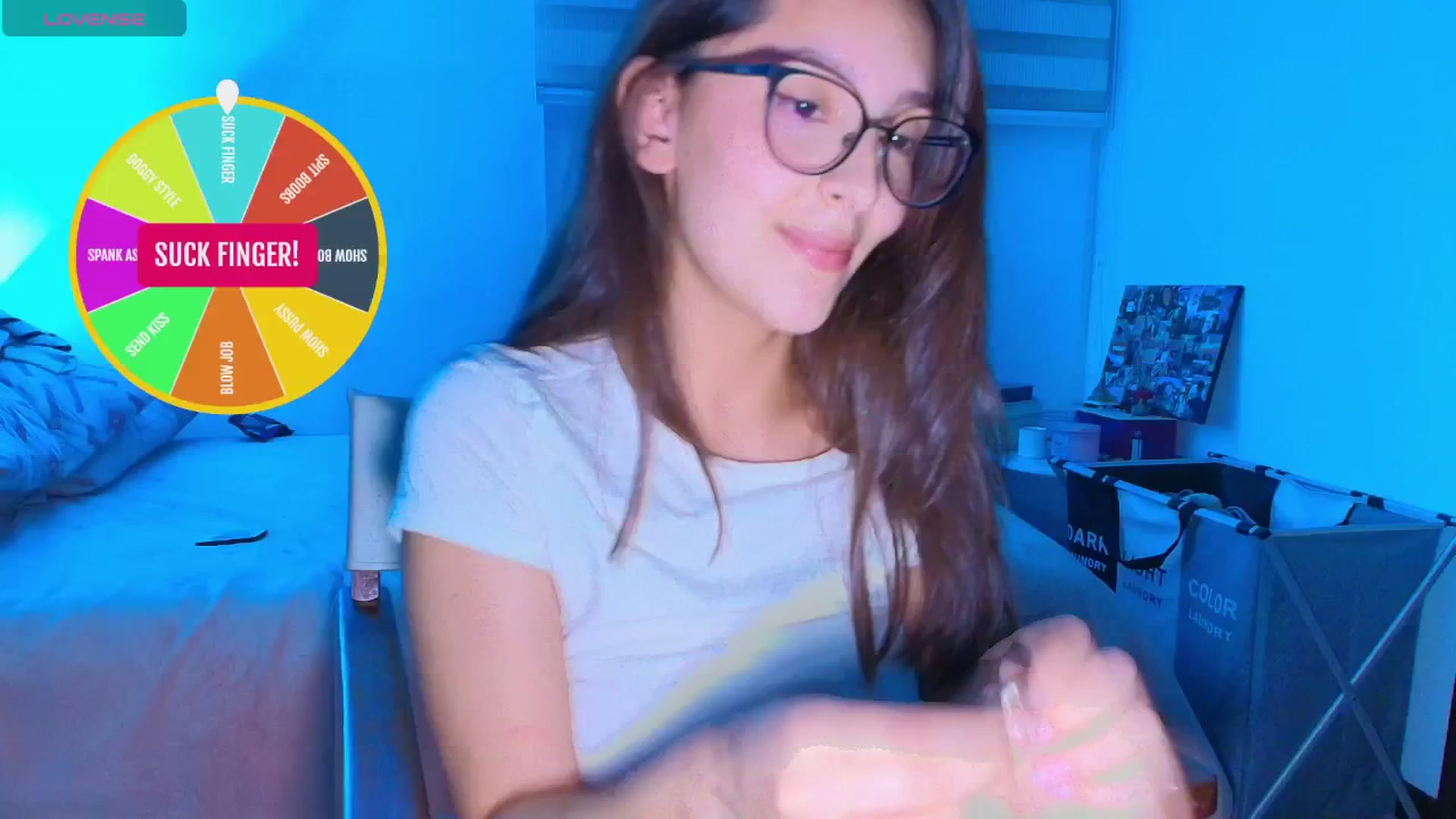 Gallery image thumbnail from Evie_bloom's myfreecams stream on, 09/12/2025, 02:10 image 4 of 20