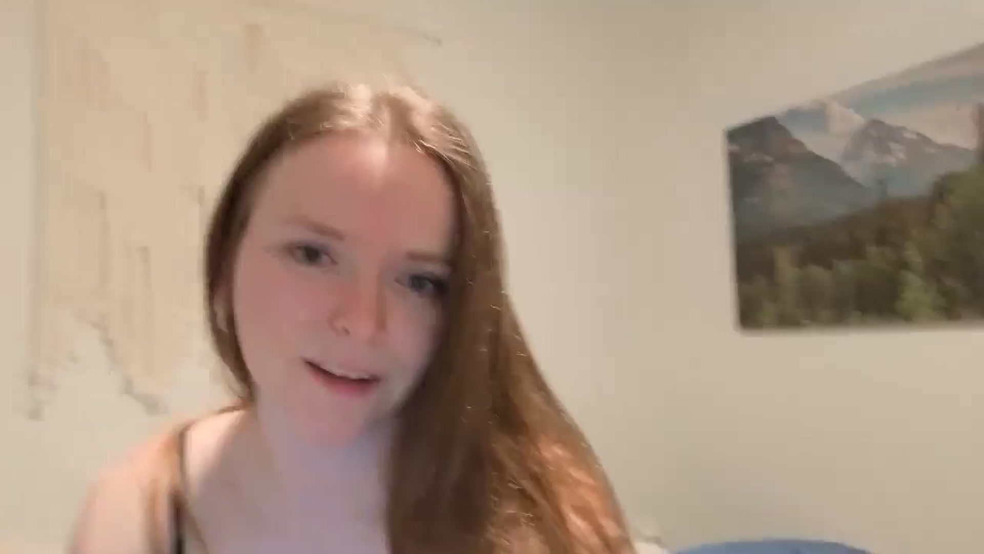 Gallery image thumbnail from Evieebabes's myfreecams stream on, 05/19/2025, 06:07 image 7 of 20