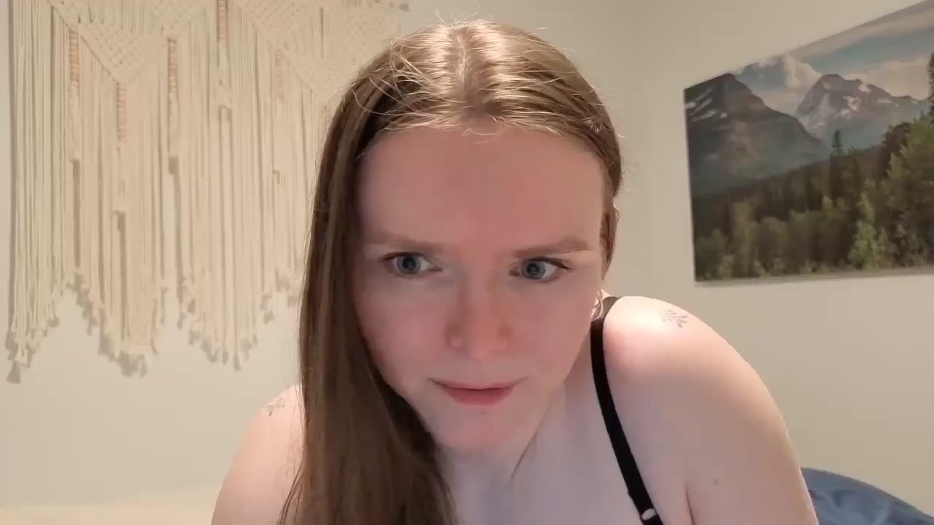 Gallery image thumbnail from Evieebabes's myfreecams stream on, 05/19/2025, 06:07 image 2 of 20