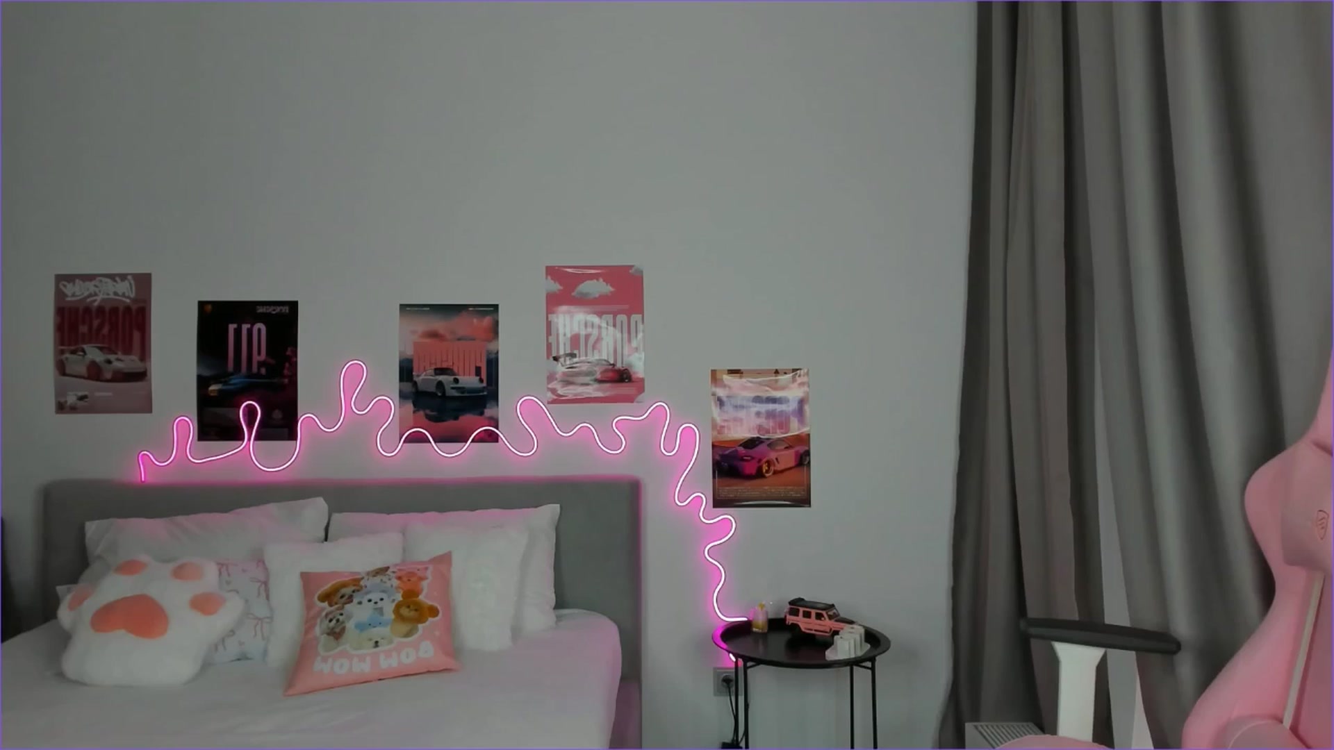 Gallery image thumbnail from Evievil's myfreecams stream on, 03/17/2026, 09:25 image 13 of 20