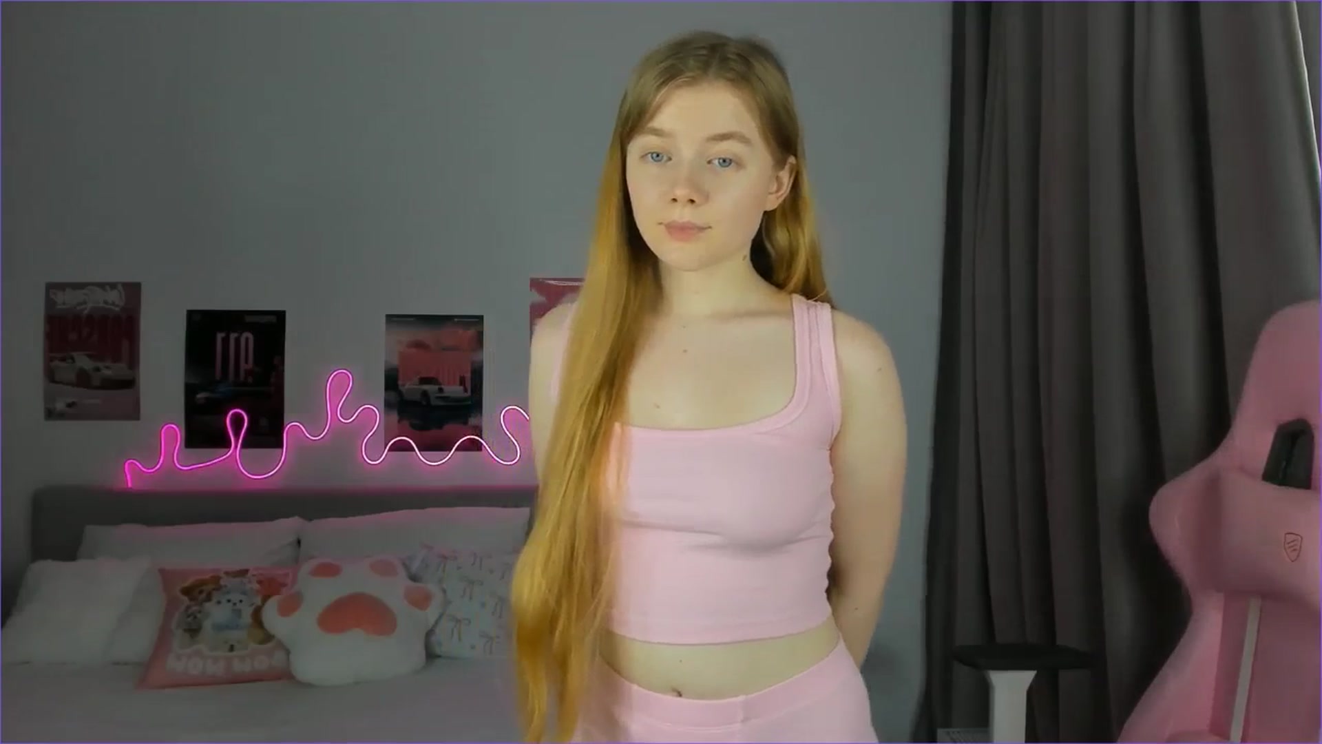 Gallery image thumbnail from Evievil's myfreecams stream on, 03/21/2026, 09:35 image 7 of 20