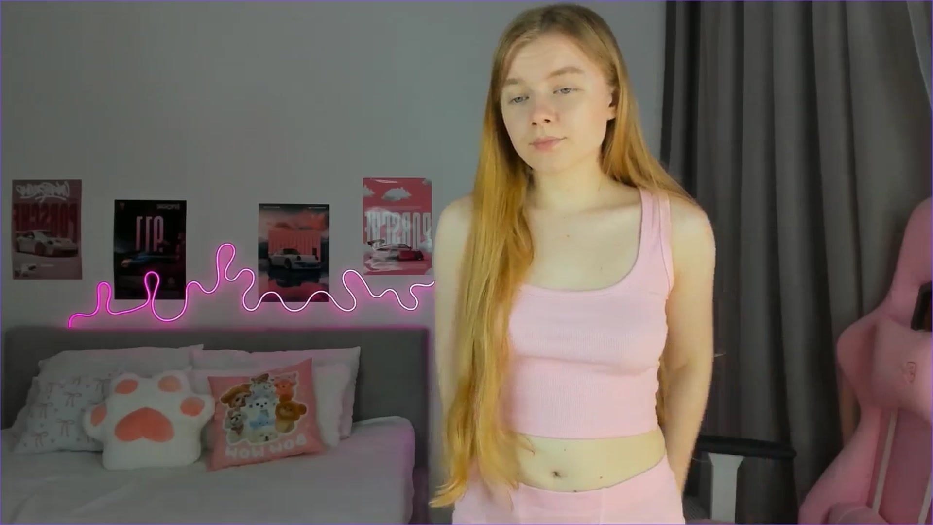 Gallery image thumbnail from Evievil's myfreecams stream on, 03/26/2026, 08:35 image 14 of 20