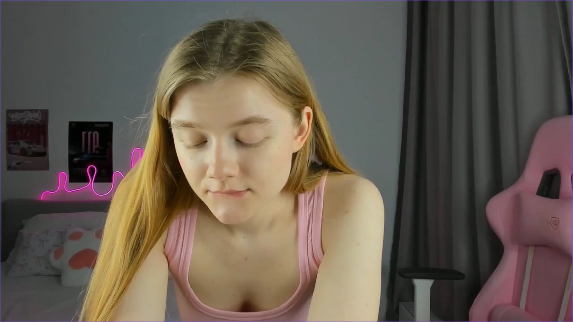 Gallery image thumbnail from Evievil's myfreecams stream on, 03/26/2026, 09:51 image 7 of 20