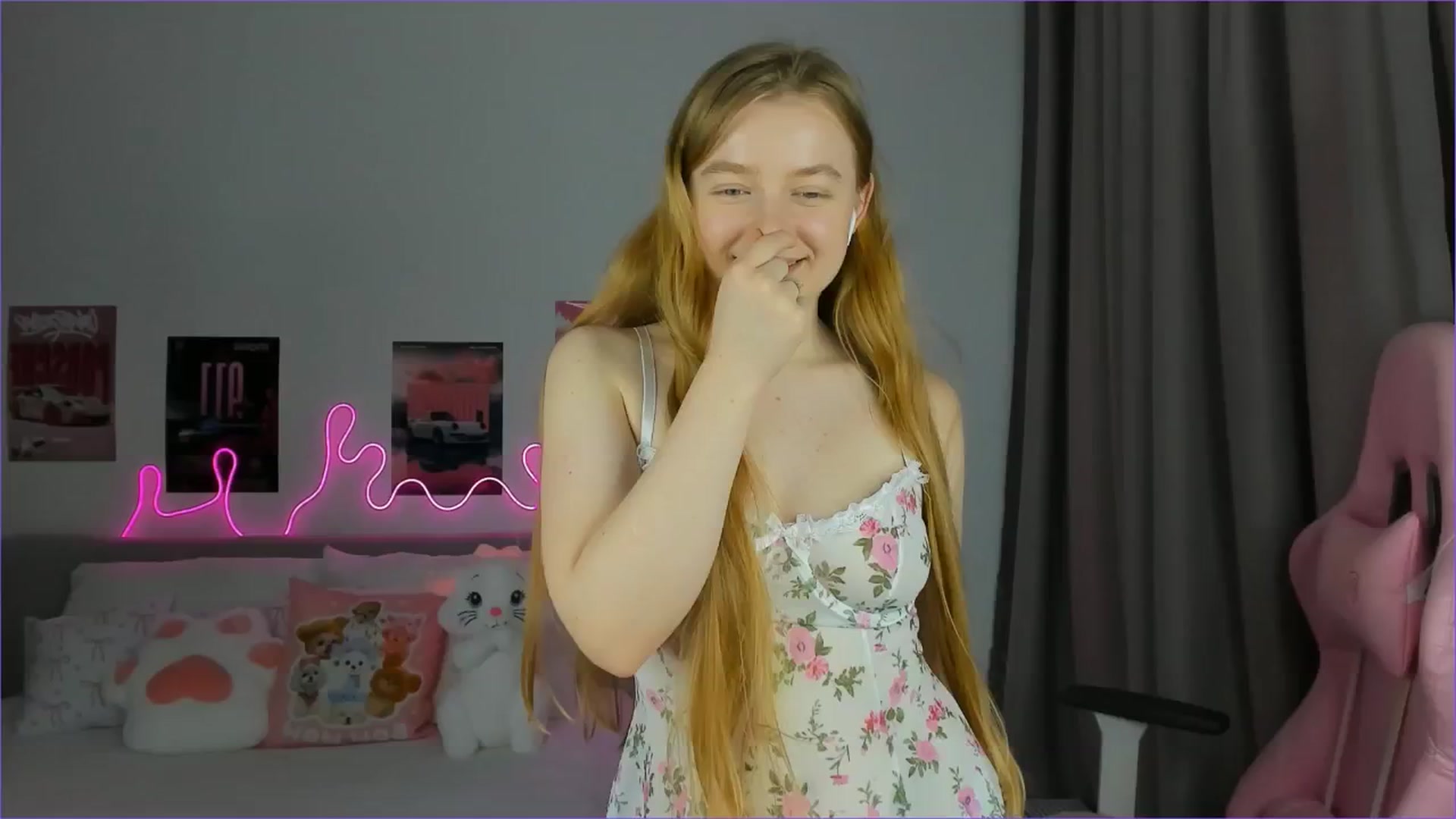 Gallery image thumbnail from Evievil's myfreecams stream on, 04/01/2026, 09:54 image 11 of 20