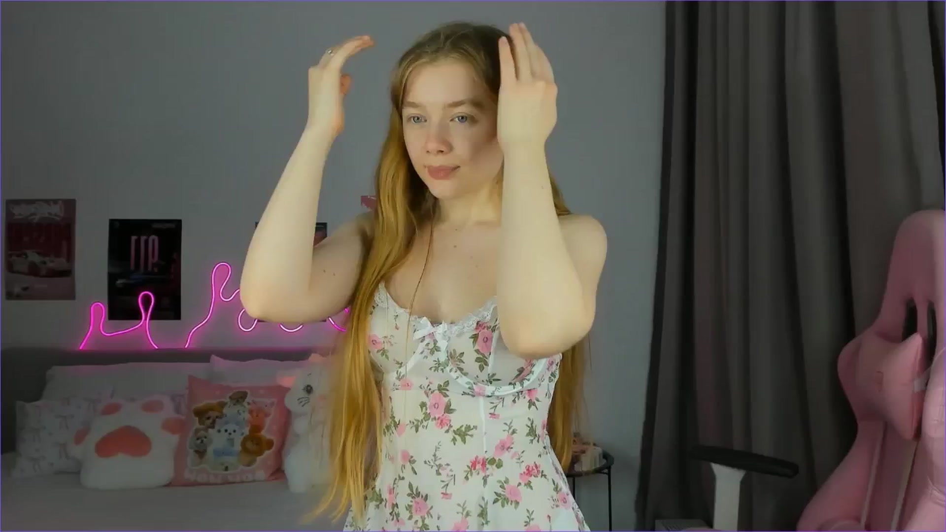 Gallery image thumbnail from Evievil's myfreecams stream on, 04/01/2026, 09:54 image 18 of 20