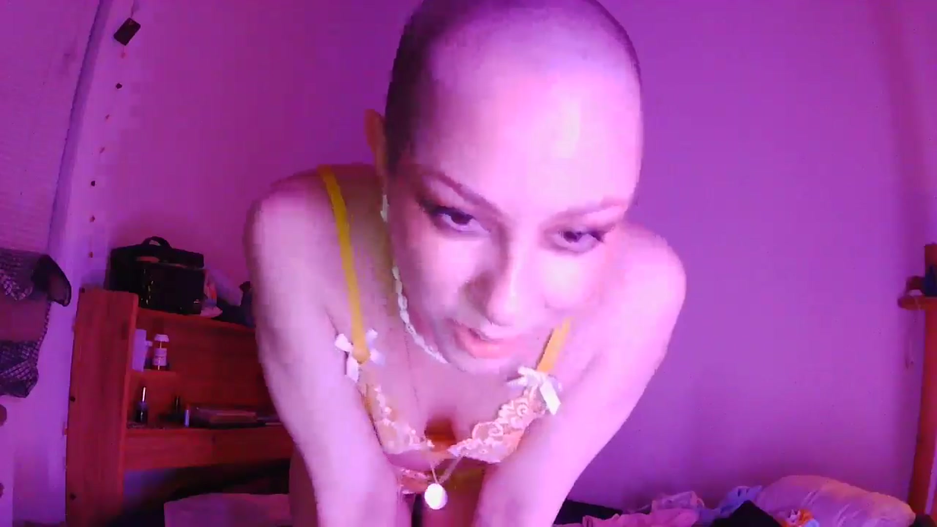Gallery image thumbnail from EvilJesus's myfreecams stream on, 03/15/2025, 10:18 image 6 of 20