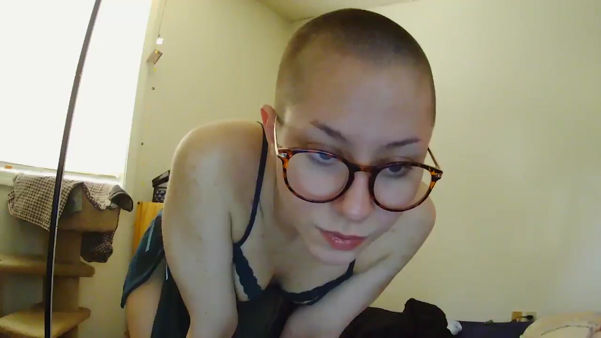 Gallery image thumbnail from EvilJesus's myfreecams stream on, 03/19/2025, 15:36 image 11 of 20