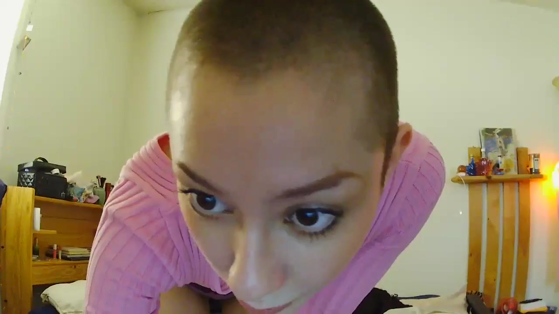 Gallery image thumbnail from EvilJesus's myfreecams stream on, 03/23/2025, 16:57 image 3 of 20