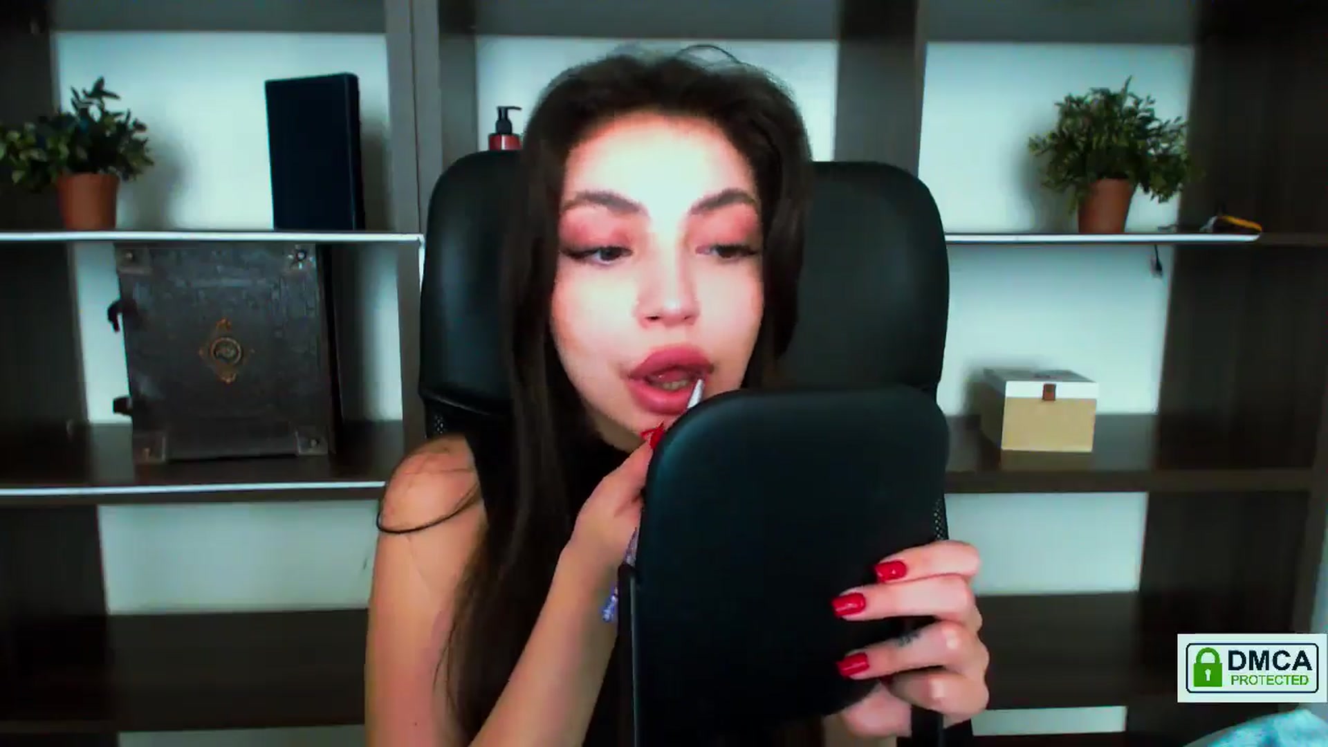 Gallery image thumbnail from EvilMuse's myfreecams stream on, 06/12/2025, 15:57 image 4 of 20