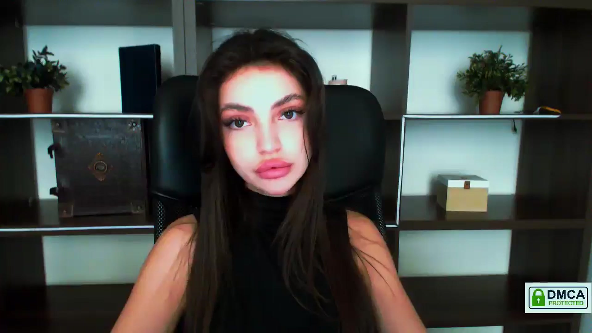 Gallery image thumbnail from EvilMuse's myfreecams stream on, 06/12/2025, 15:57 image 19 of 20