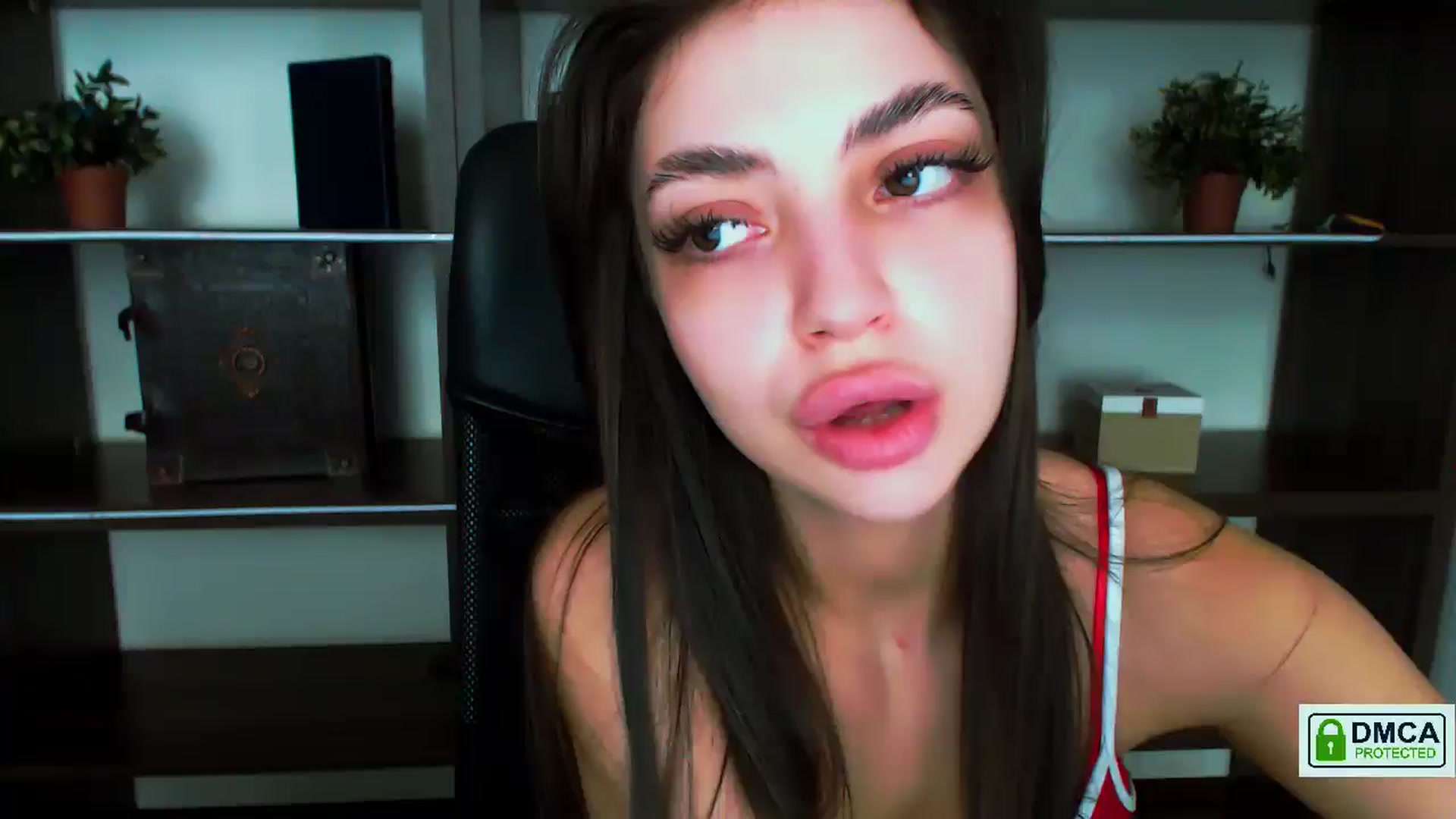 Gallery image thumbnail from EvilMuse's myfreecams stream on, 06/13/2025, 15:36 image 1 of 20