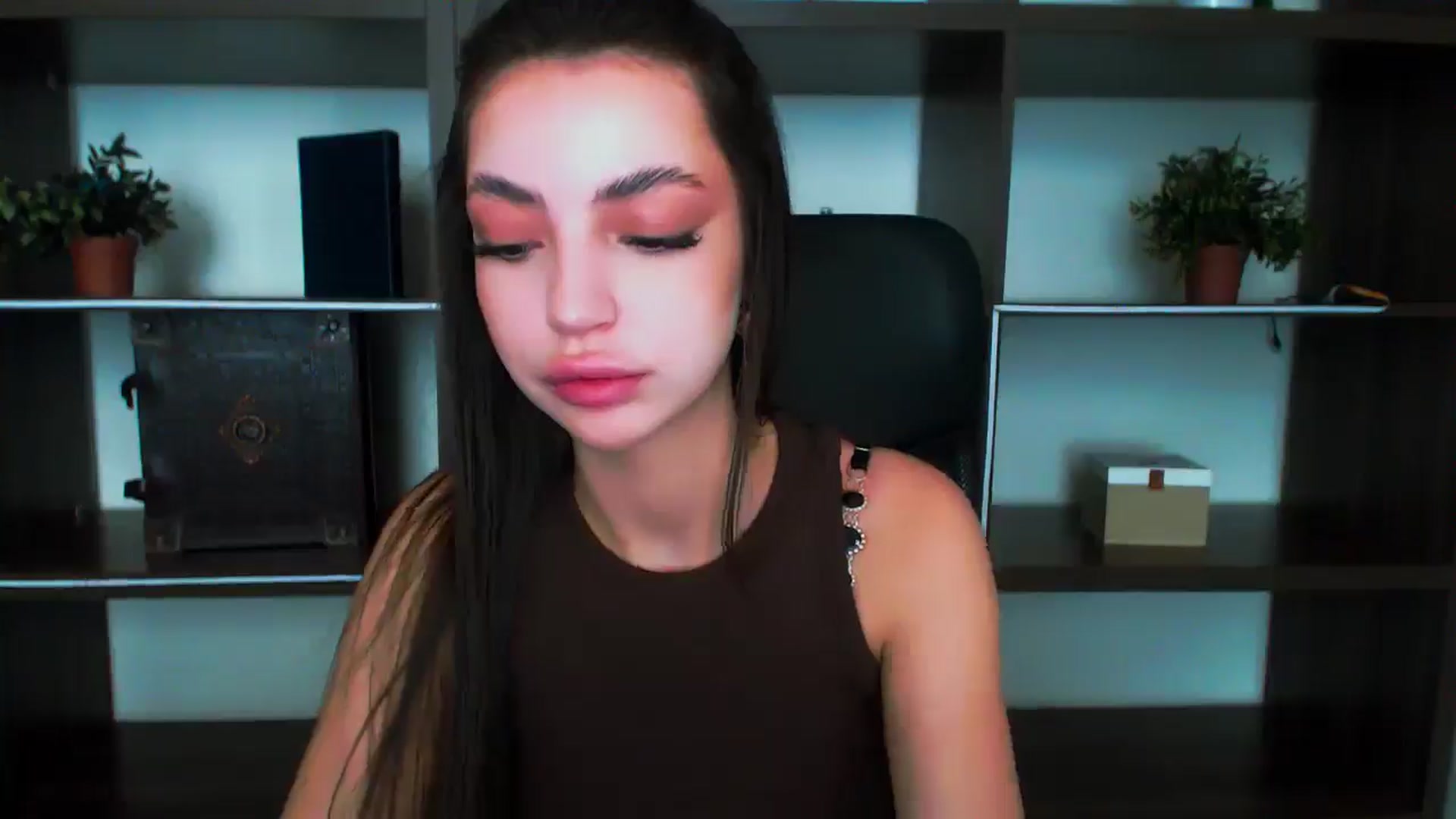 Gallery image thumbnail from EvilMuse's myfreecams stream on, 06/14/2025, 13:41 image 5 of 20