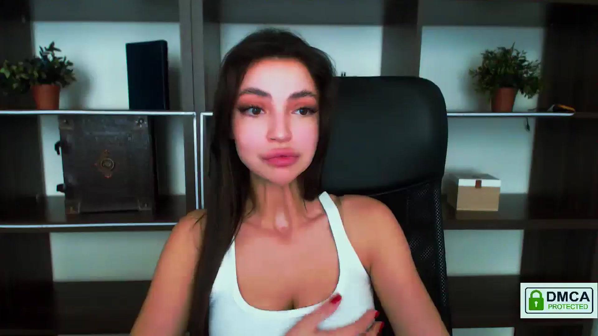 Gallery image thumbnail from EvilMuse's myfreecams stream on, 06/15/2025, 15:11 image 11 of 20