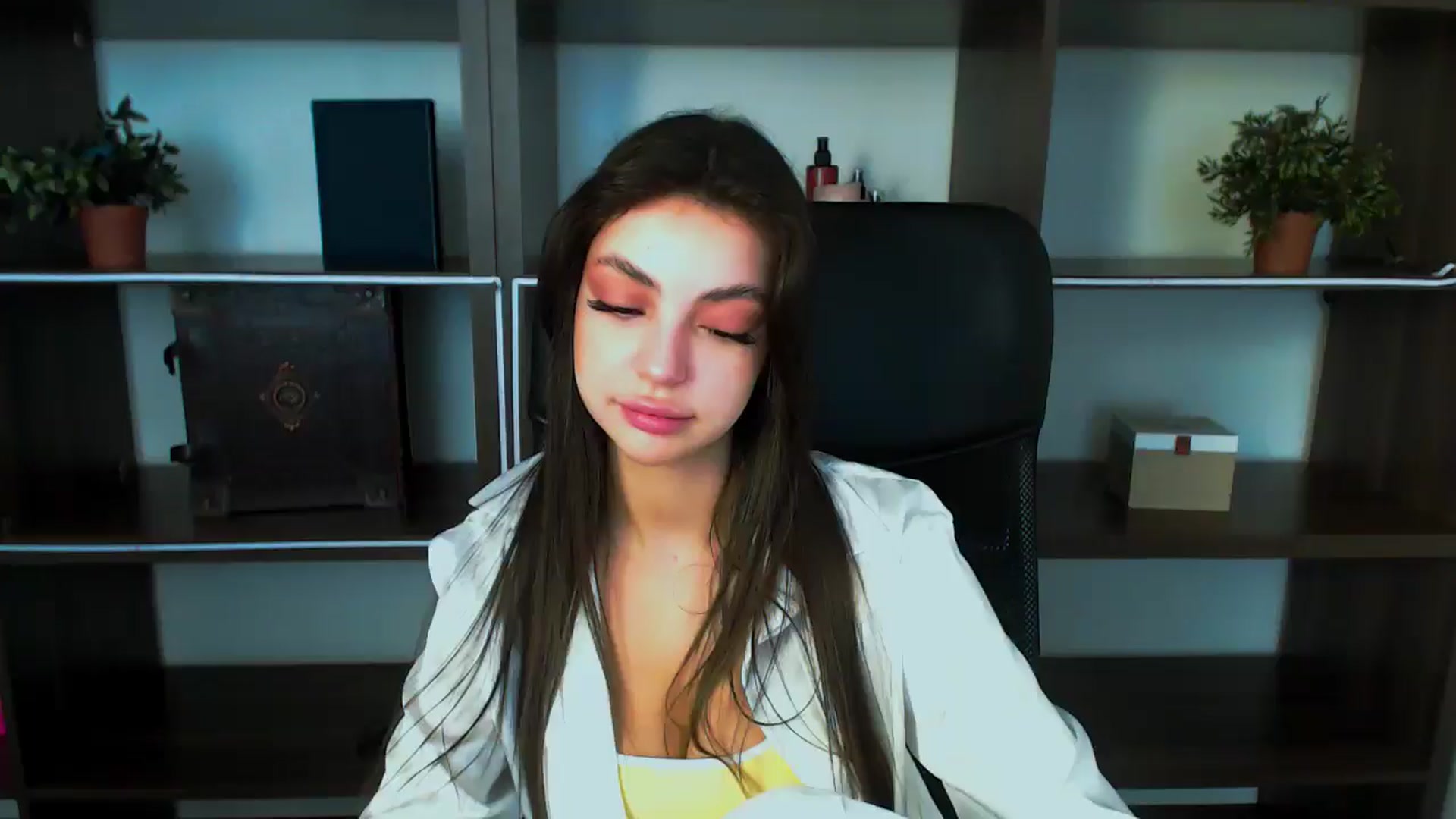 Gallery image thumbnail from EvilMuse's myfreecams stream on, 06/21/2025, 13:02 image 8 of 20