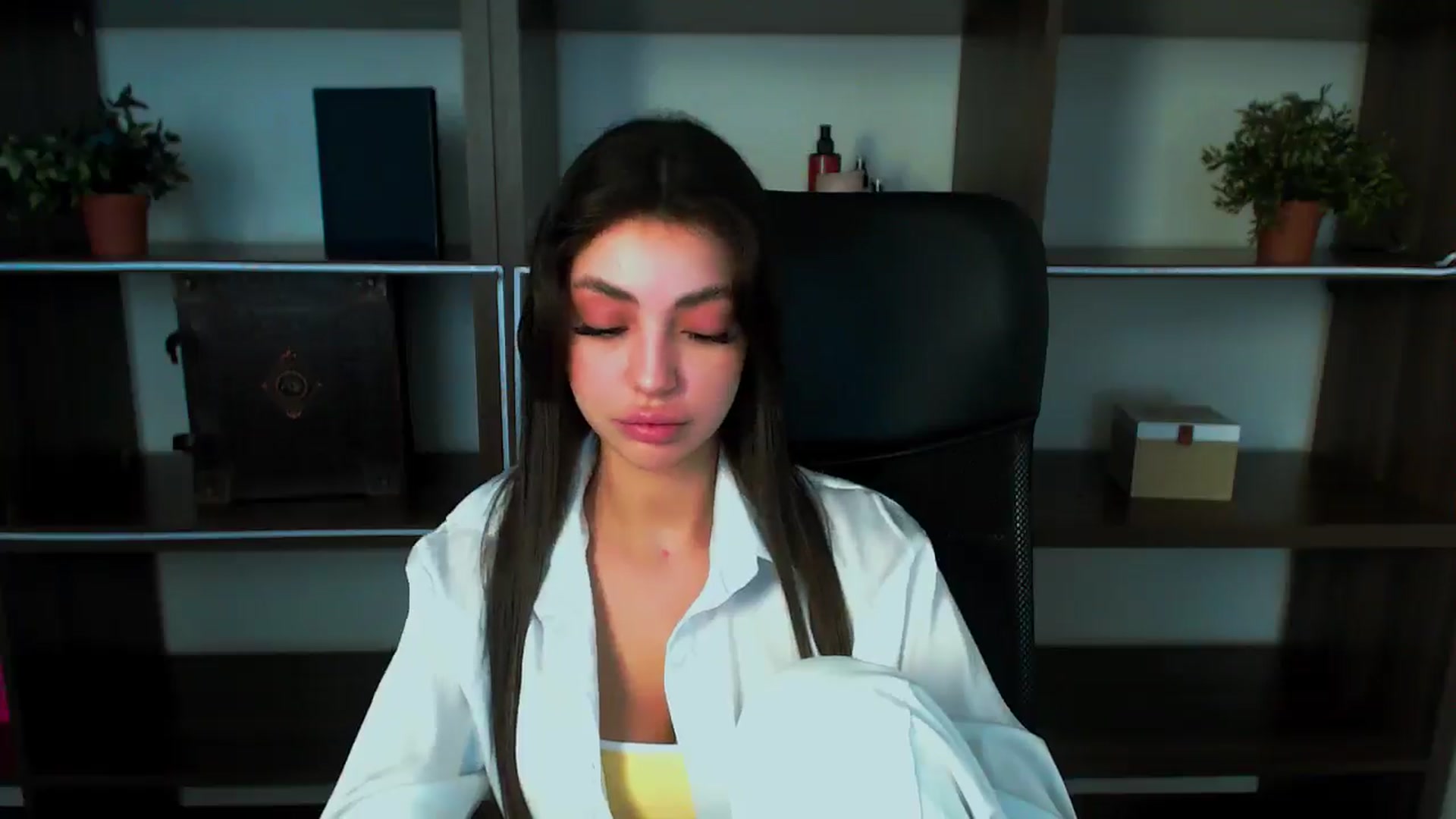 Gallery image thumbnail from EvilMuse's myfreecams stream on, 06/21/2025, 15:33 image 3 of 20