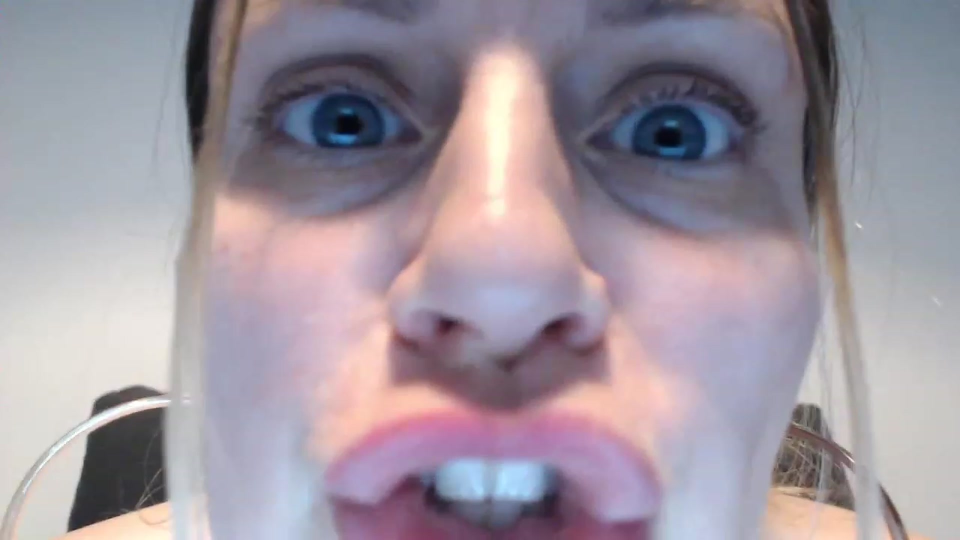 Gallery image thumbnail from EvilRosemary's myfreecams stream on, 03/23/2023, 24:01 image 14 of 20