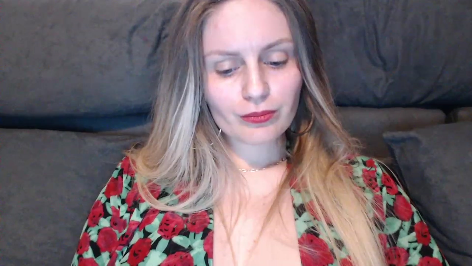 Gallery image thumbnail from EvilRosemary's myfreecams stream on, 04/09/2023, 20:40 image 12 of 20