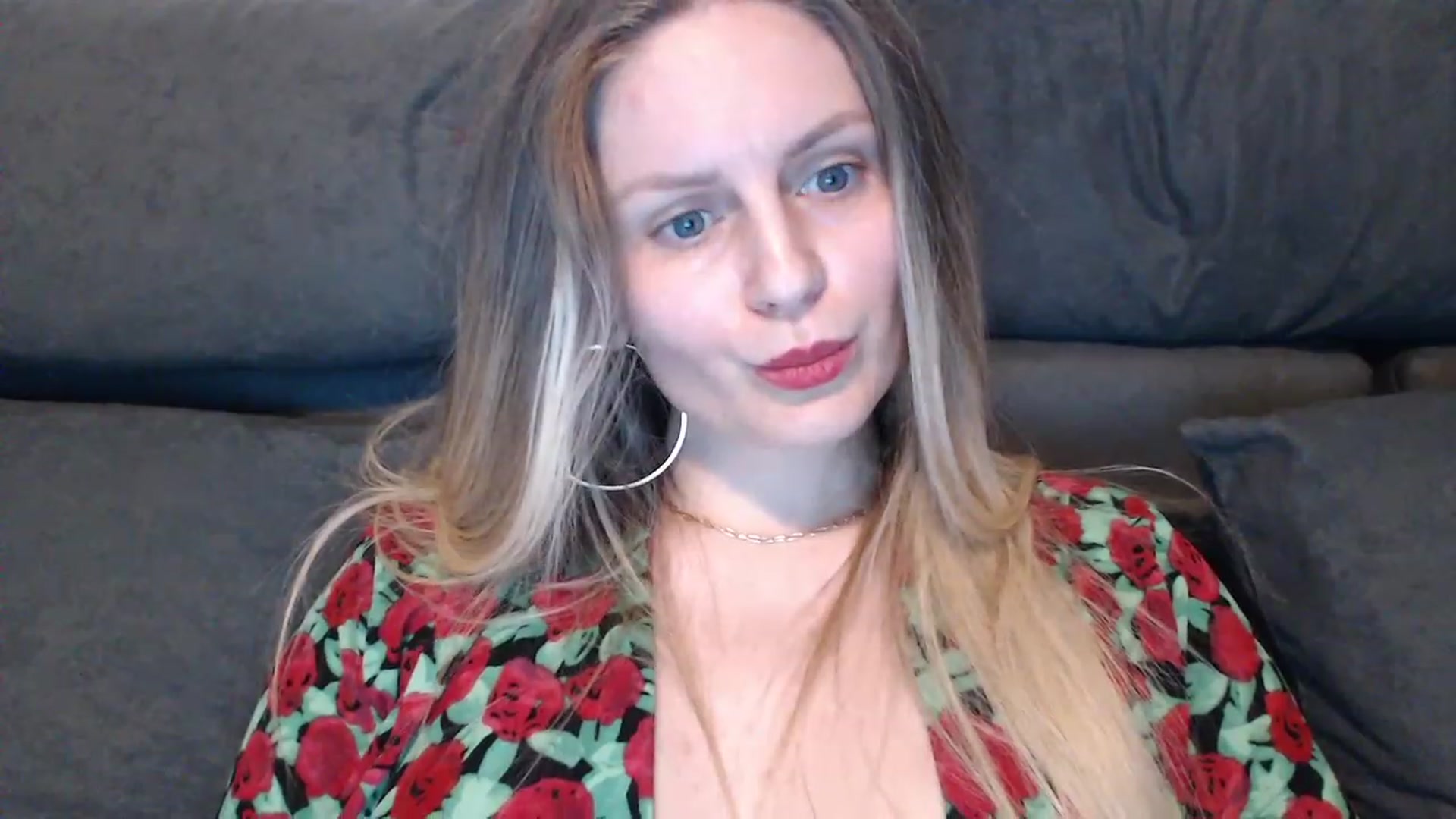 Gallery image thumbnail from EvilRosemary's myfreecams stream on, 04/09/2023, 20:40 image 13 of 20