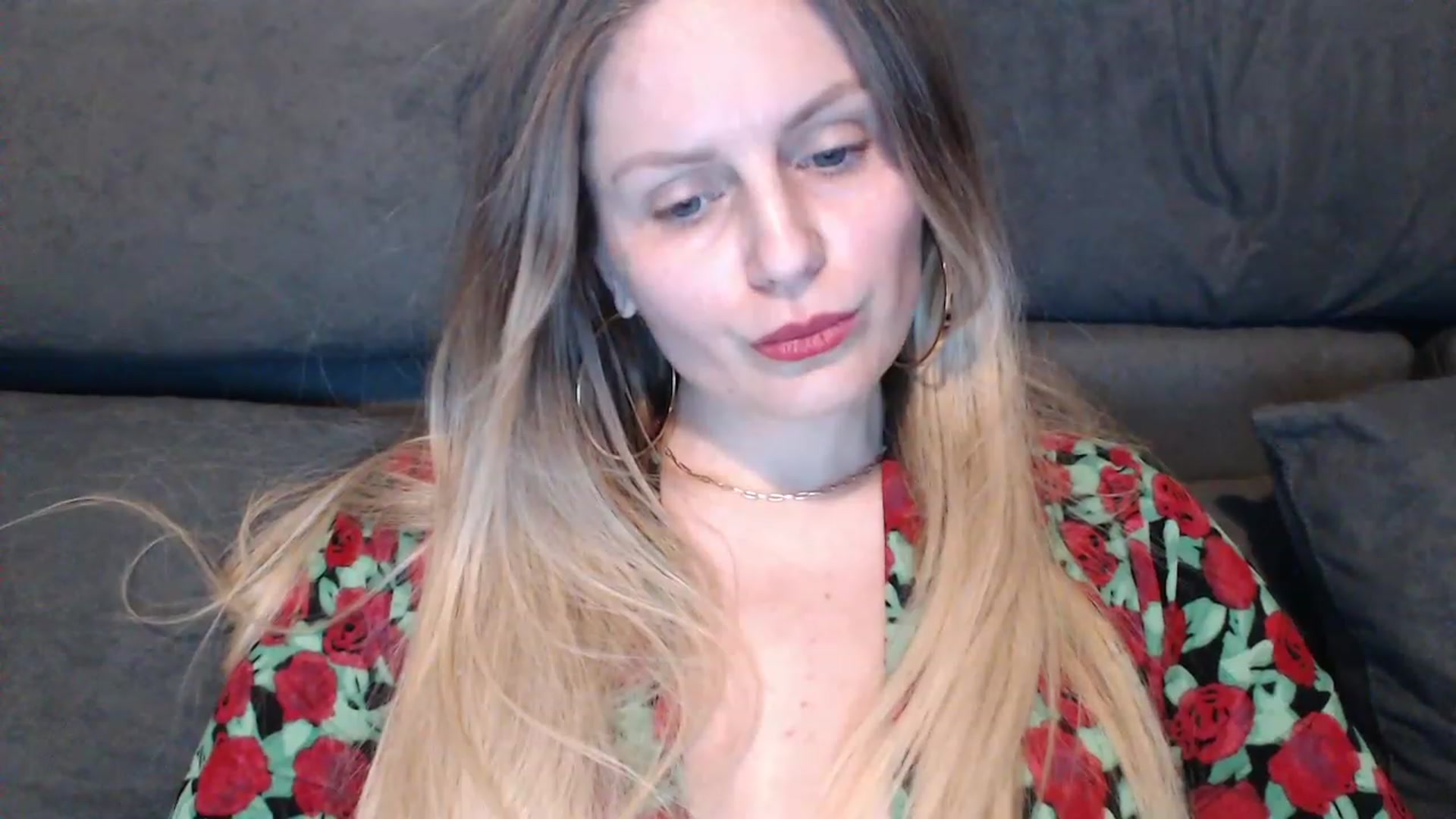 Gallery image thumbnail from EvilRosemary's myfreecams stream on, 04/09/2023, 20:40 image 17 of 20