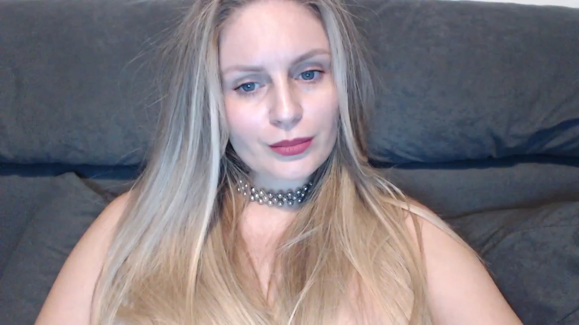 Gallery image thumbnail from EvilRosemary's myfreecams stream on, 08/08/2023, 24:40 image 10 of 20