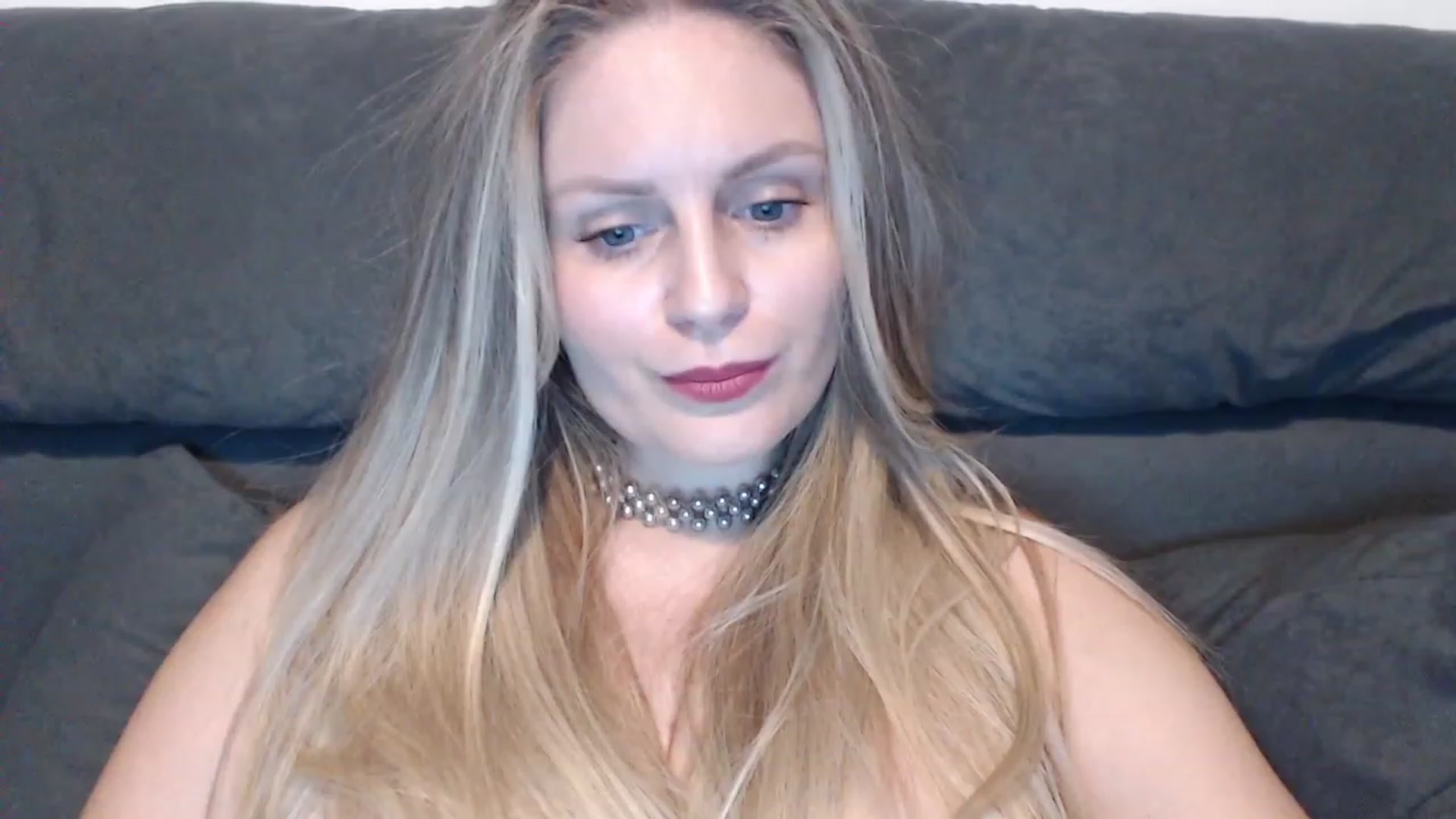 Gallery image thumbnail from EvilRosemary's myfreecams stream on, 08/08/2023, 24:40 image 8 of 20