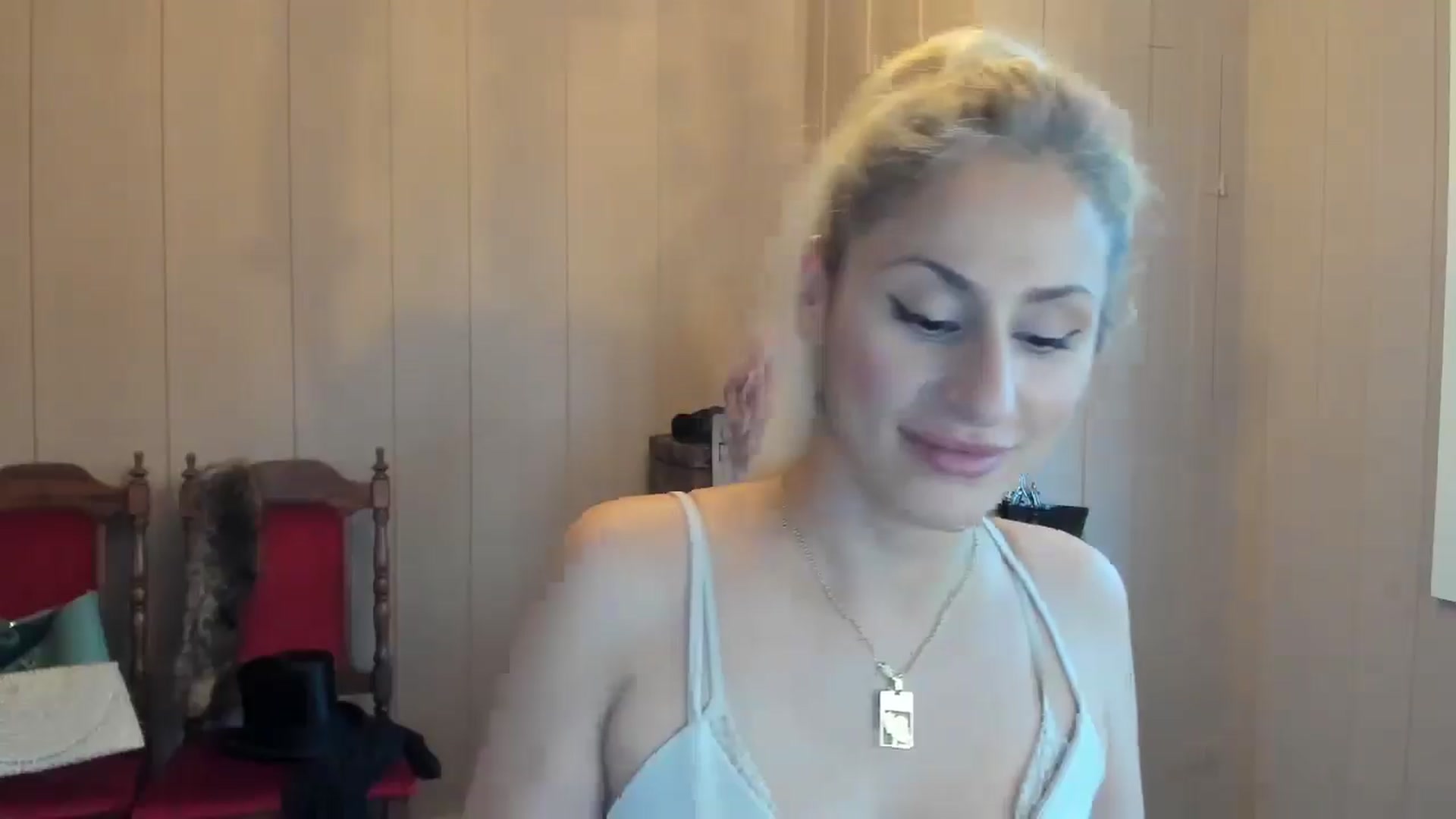Gallery image thumbnail from Evilelegance's myfreecams stream on, 06/26/2025, 20:04 image 20 of 20