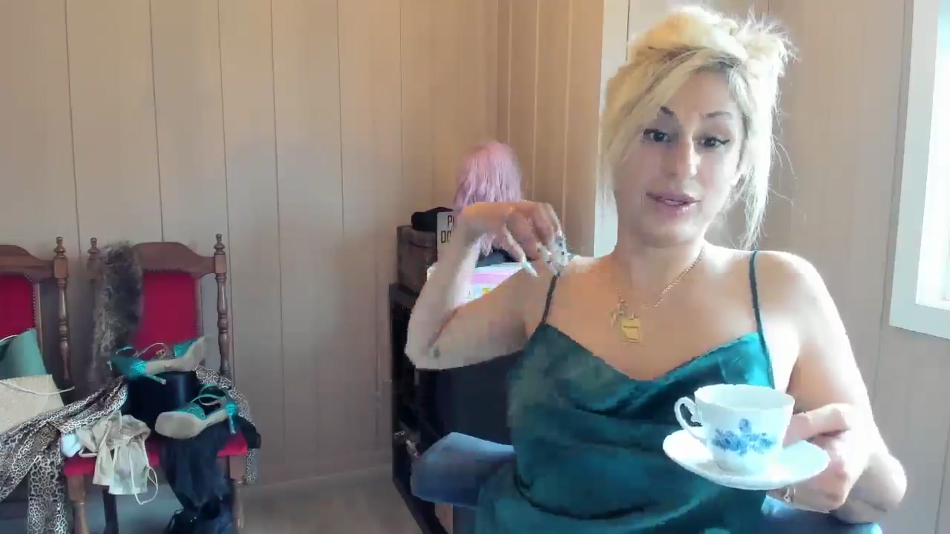 Gallery image thumbnail from Evilelegance's myfreecams stream on, 06/27/2025, 10:47 image 20 of 20