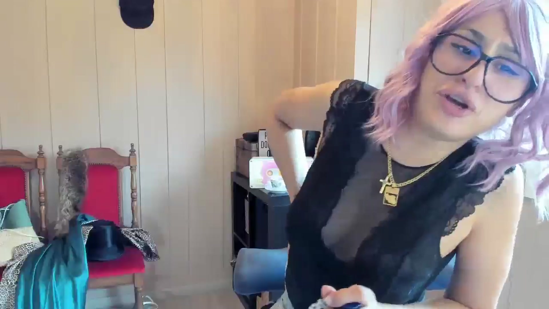 Gallery image thumbnail from Evilelegance's myfreecams stream on, 06/27/2025, 17:06 image 17 of 20