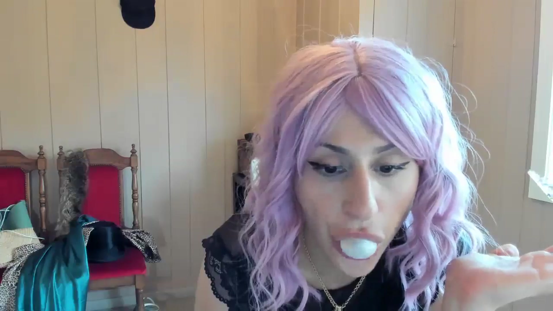 Gallery image thumbnail from Evilelegance's myfreecams stream on, 06/27/2025, 17:06 image 13 of 20