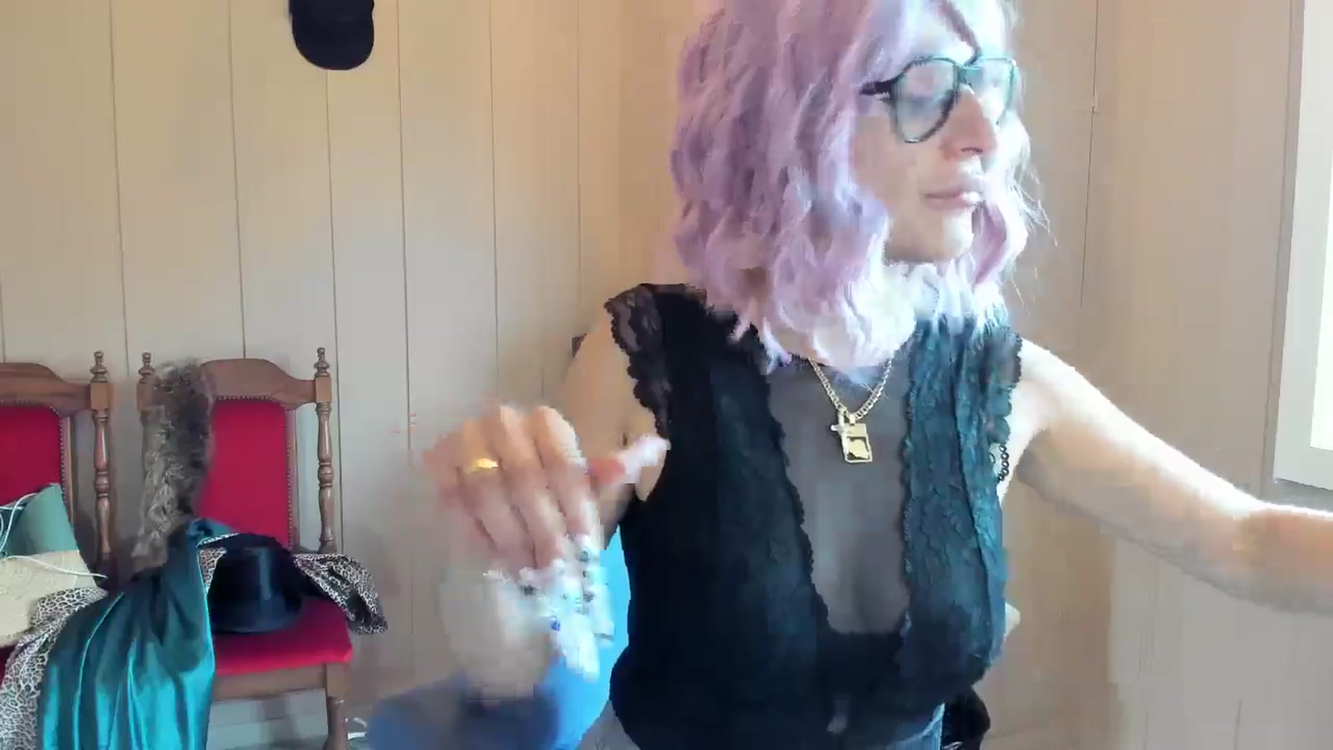 Gallery image thumbnail from Evilelegance's myfreecams stream on, 06/27/2025, 17:06 image 18 of 20