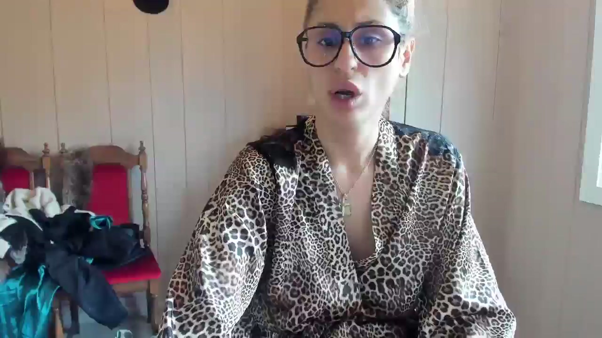 Gallery image thumbnail from Evilelegance's myfreecams stream on, 06/29/2025, 11:11 image 14 of 20