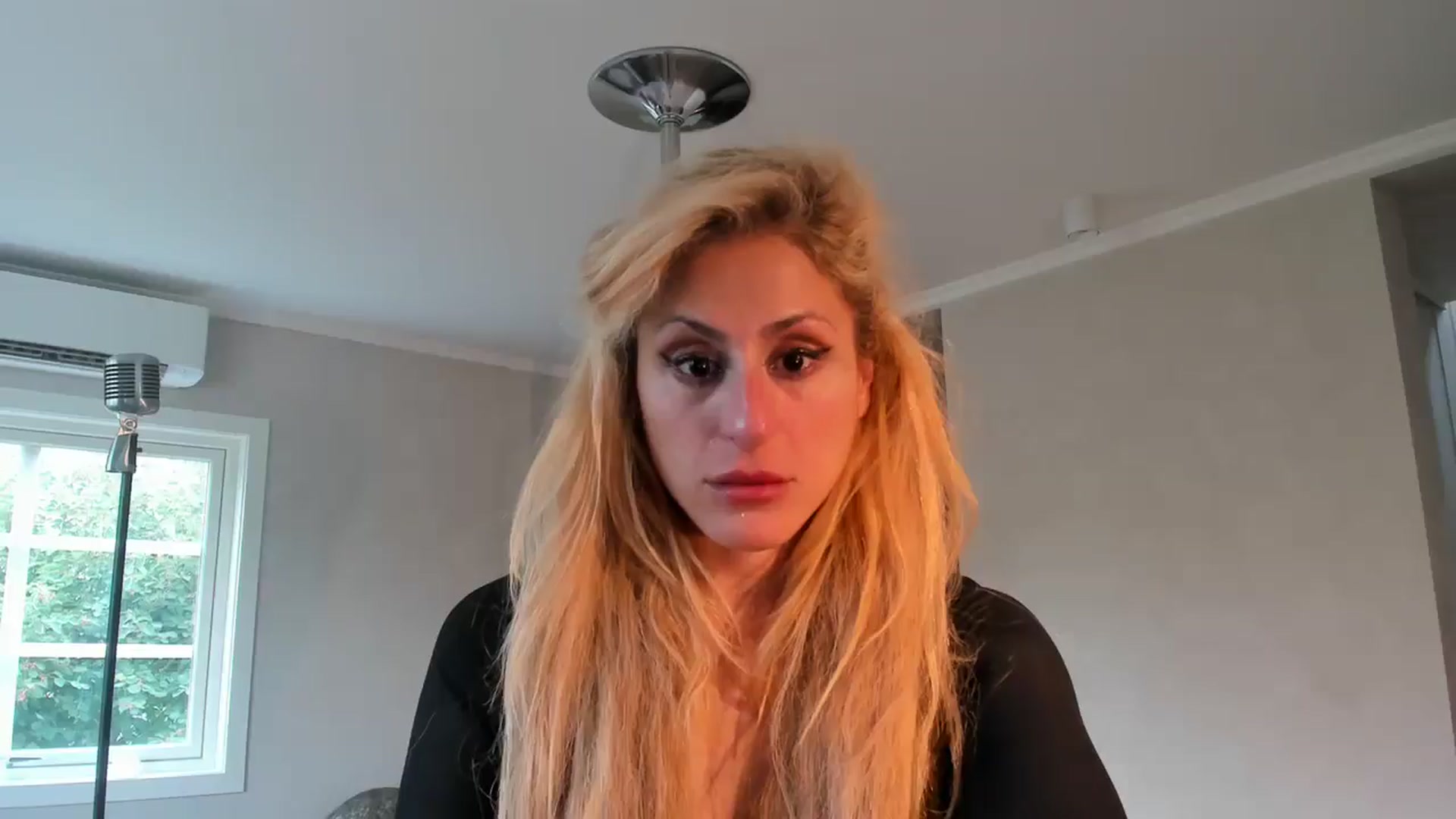 Gallery image thumbnail from Evilelegance's myfreecams stream on, 07/13/2025, 11:16 image 15 of 20