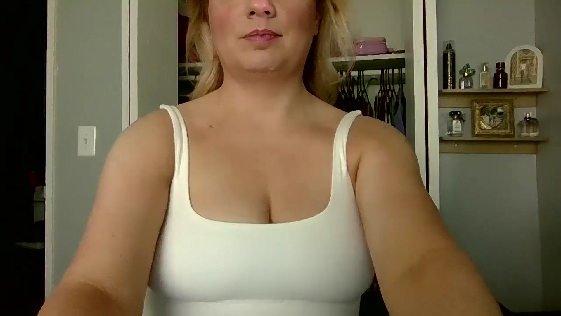 Gallery image thumbnail from Evilkitty_23's myfreecams stream on, 01/30/2026, 16:42 image 11 of 20