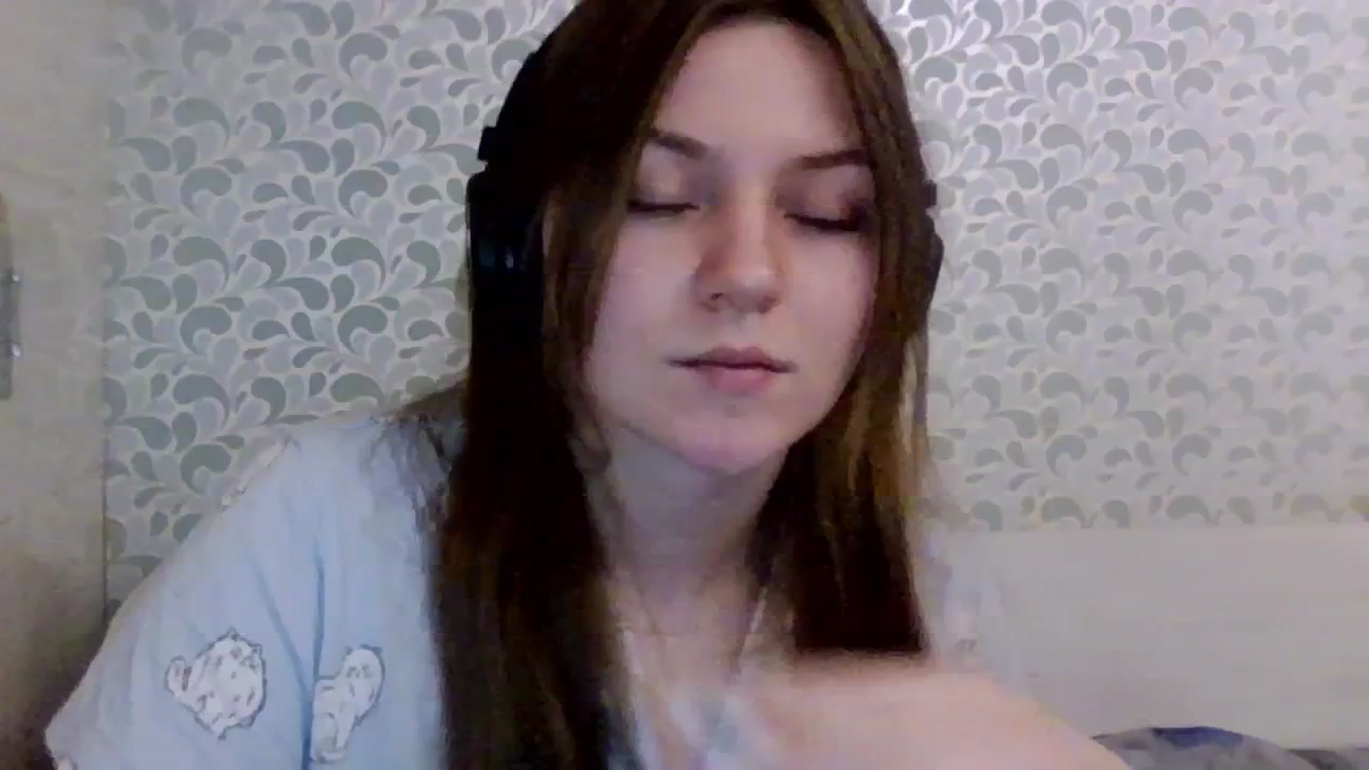 Gallery image thumbnail from Evolivette's myfreecams stream on, 03/28/2025, 24:24 image 19 of 20