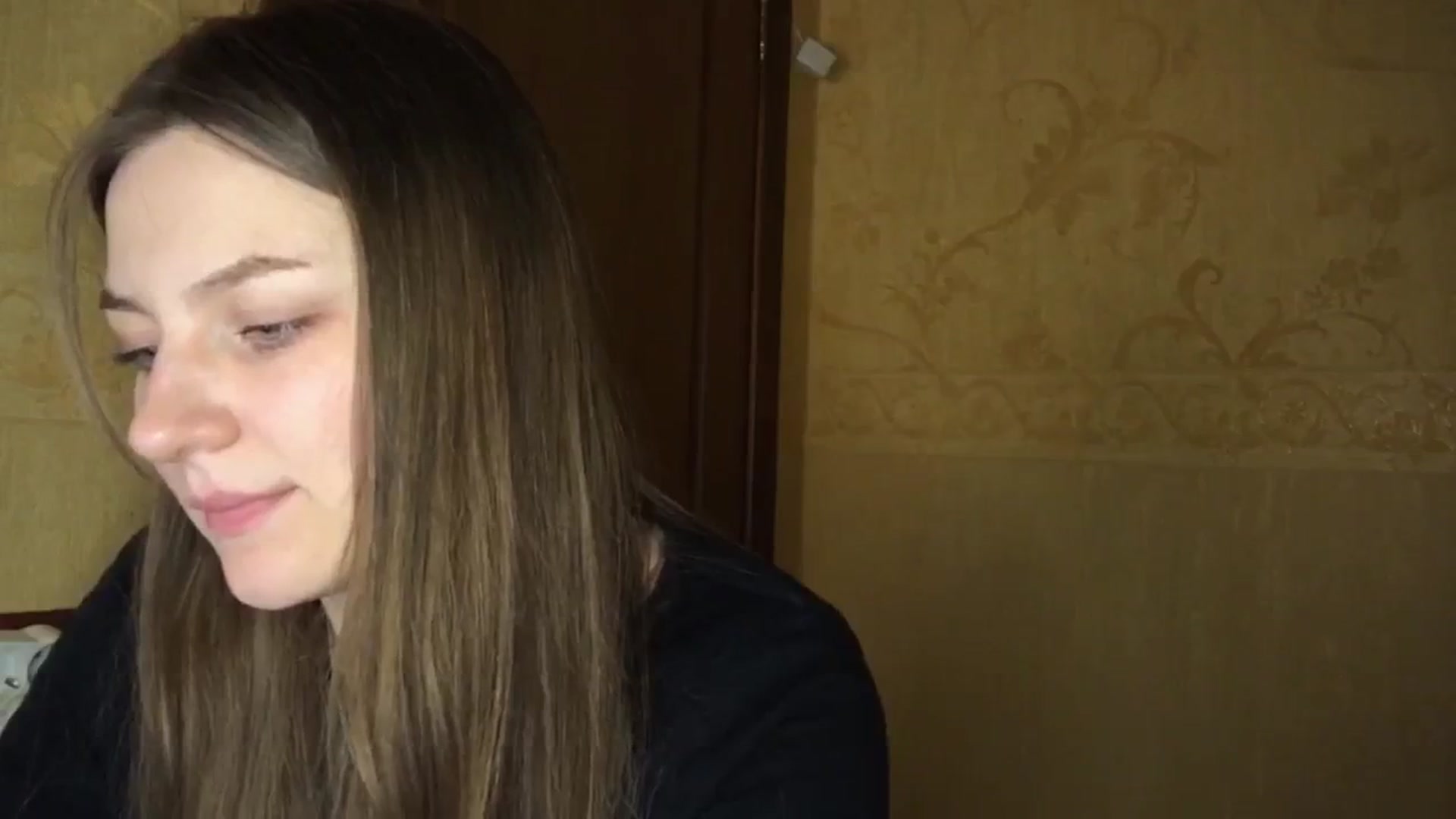 Gallery image thumbnail from Evolivette's myfreecams stream on, 04/04/2025, 23:20 image 19 of 20