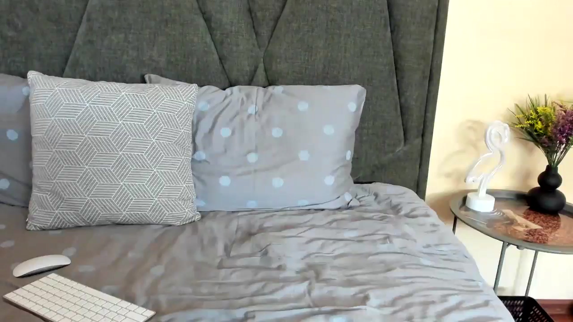 Gallery image thumbnail from Evricka's myfreecams stream on, 07/14/2024, 10:23 image 7 of 20